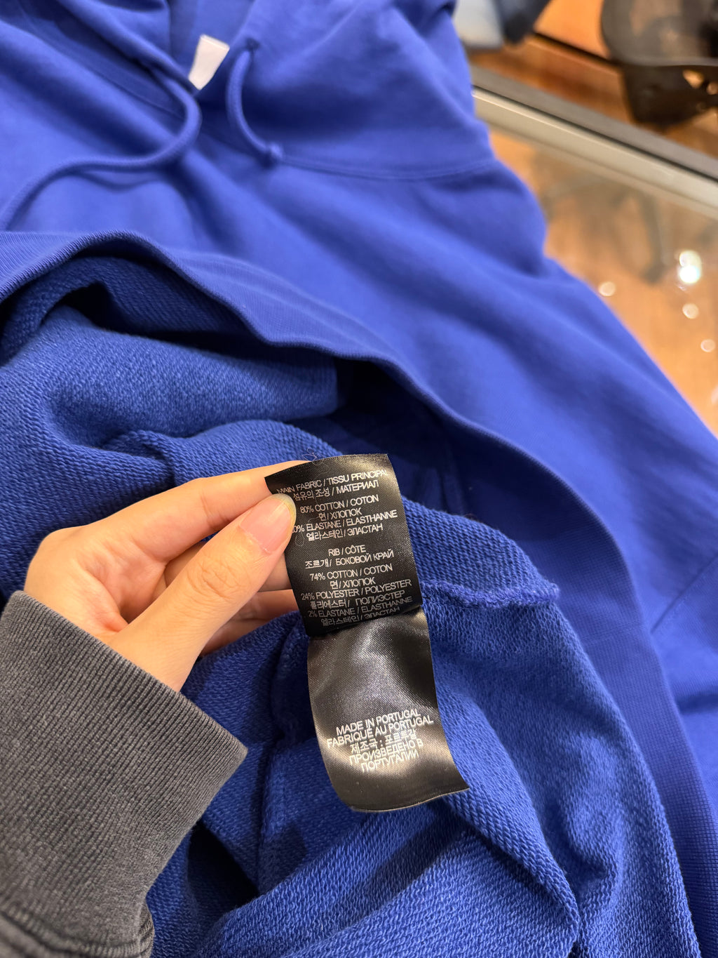 VETEMENTS Logo Hoodie