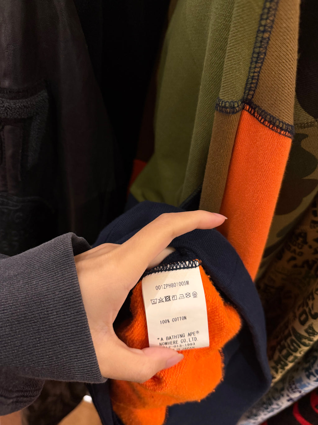 Bape City ColorBlock Shark
Full Zip - Green/Orange