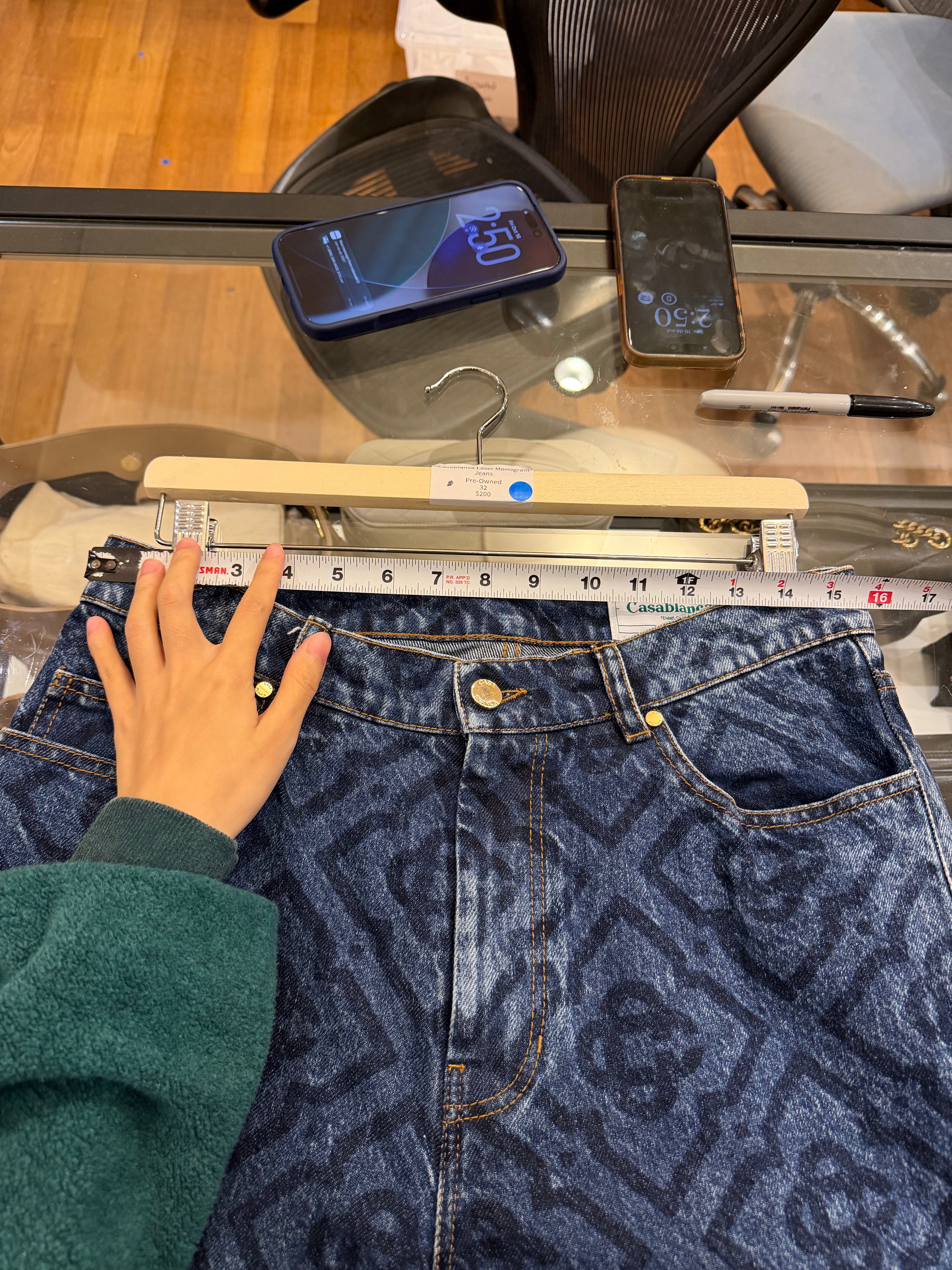 Casablanca Laser Monogram
Jeans