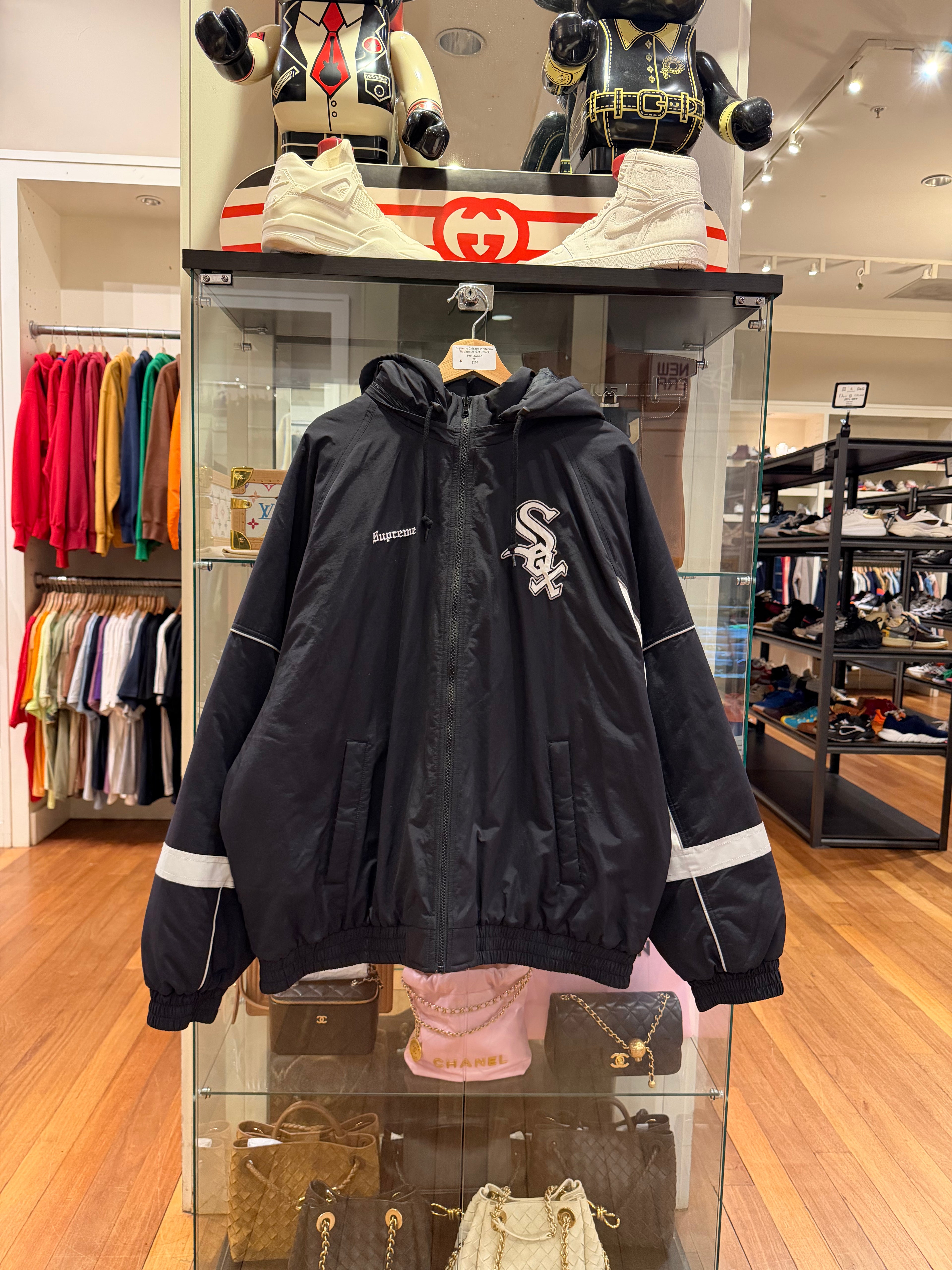 Supreme Chicago White Sox
Stadium Jacket - Black