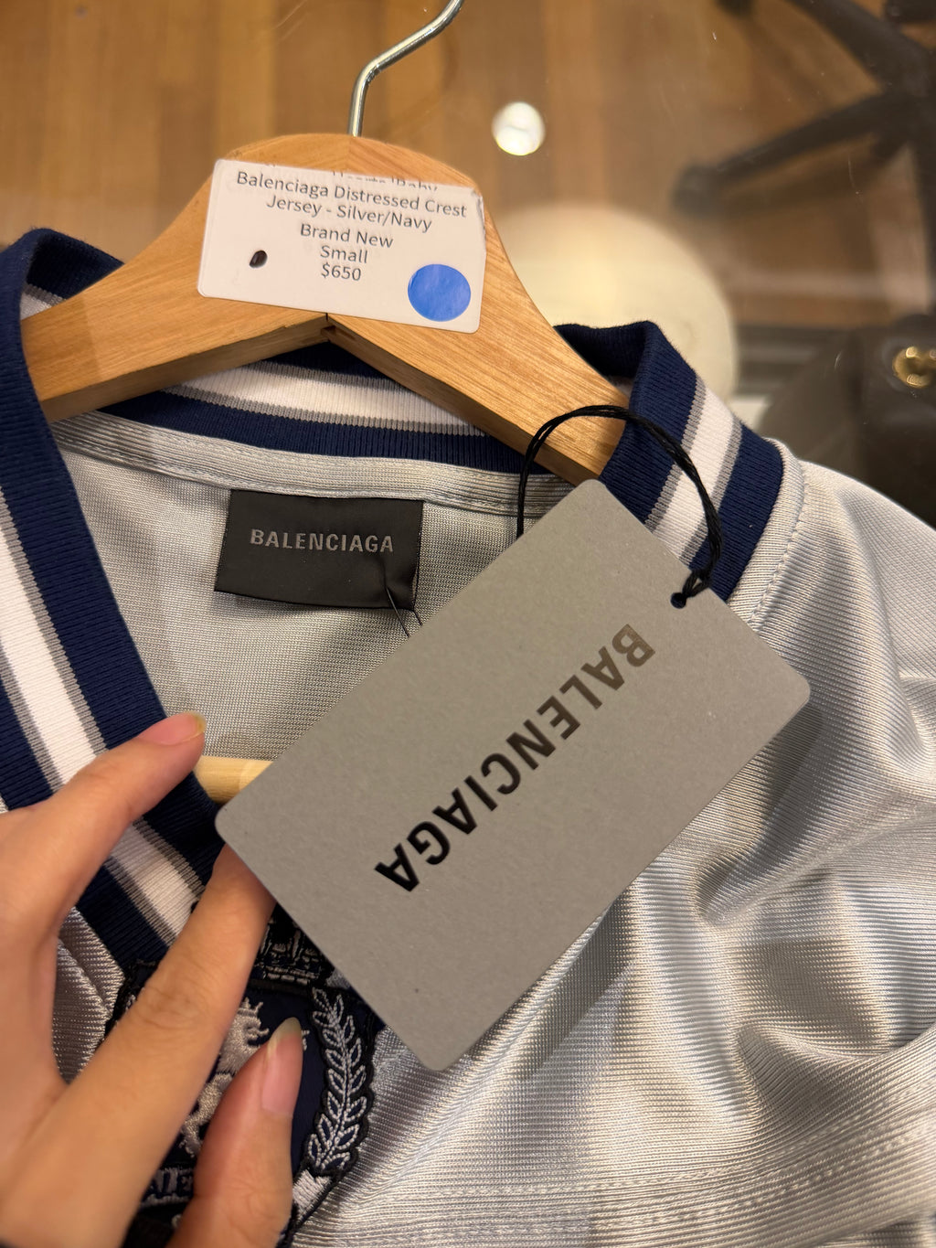 Balenciaga Distressed Crest
Jersey