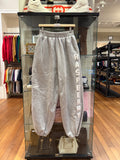 Raspberry Hills Sweatpants - Grey