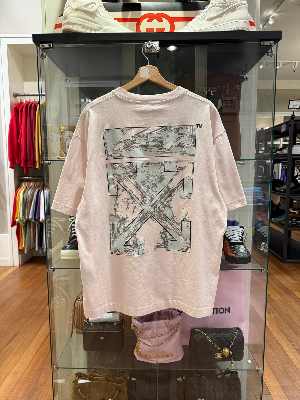 Off-White Painted Logo Tee -
Pink