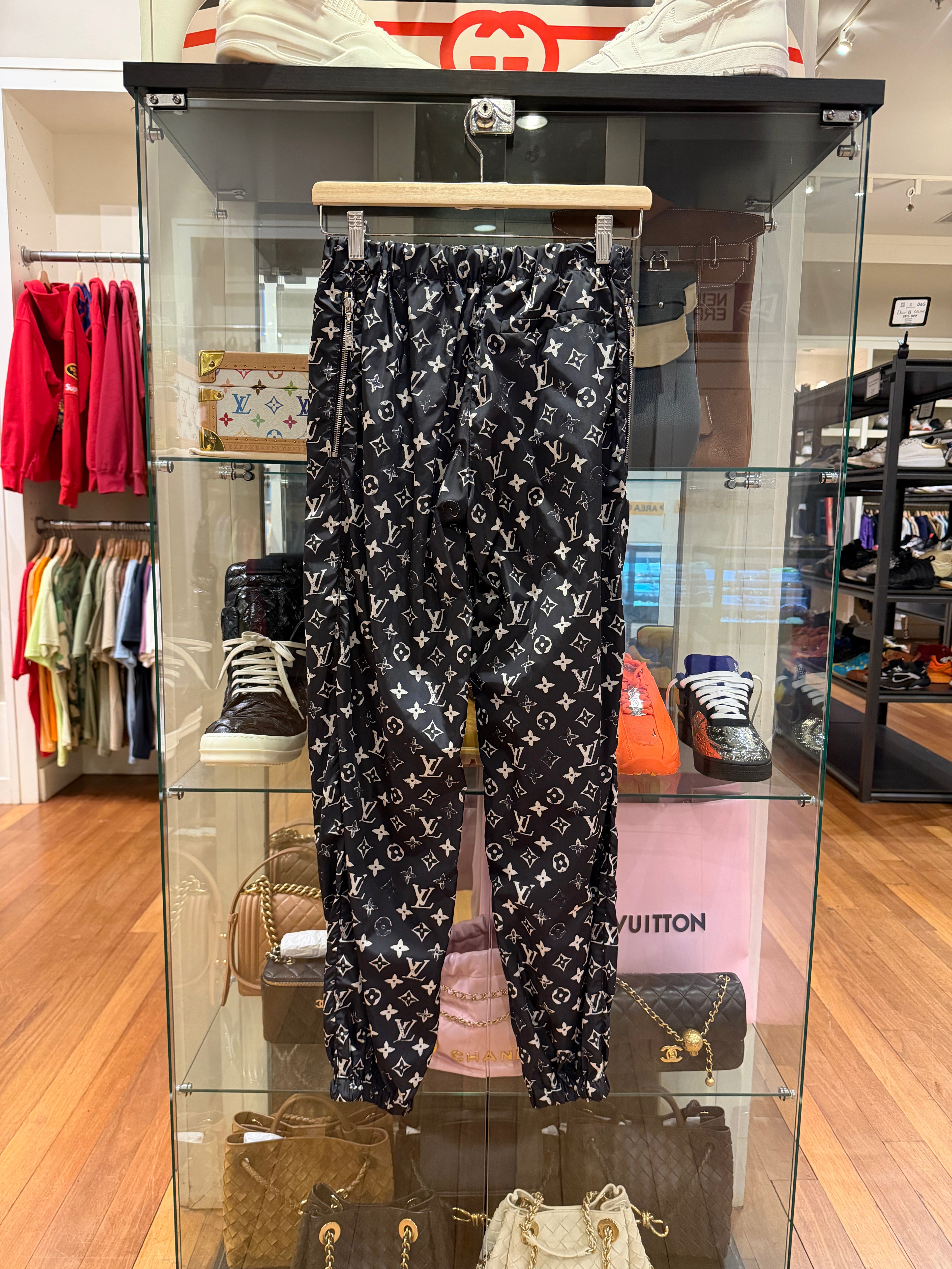 Louis Vuitton Stencil Effect
Monogram Joggers