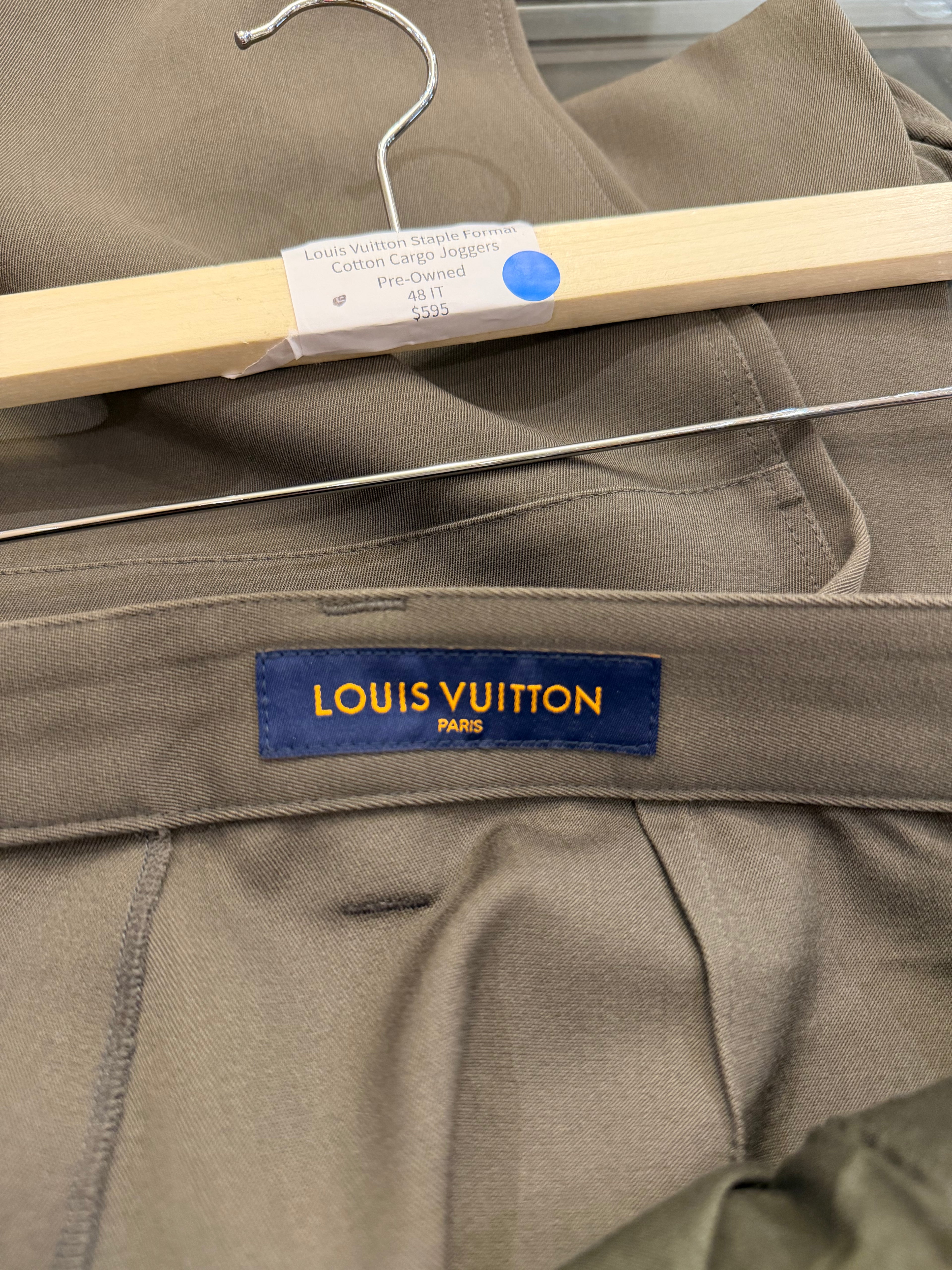 Louis Vuitton Staple Formai
Cotton Cargo Joggers