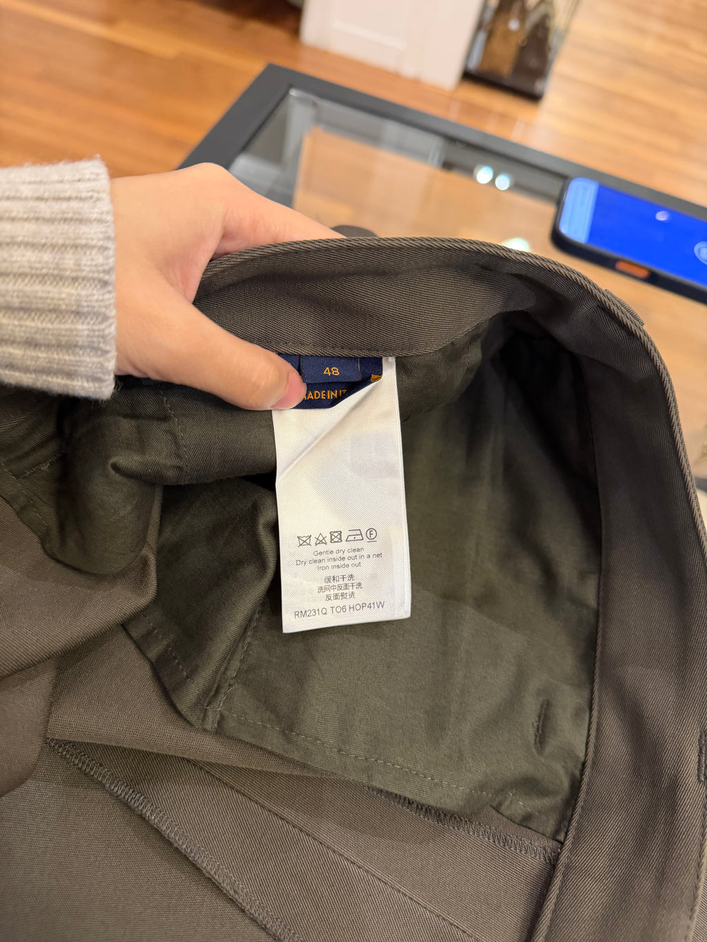 Louis Vuitton Staple Formai
Cotton Cargo Joggers