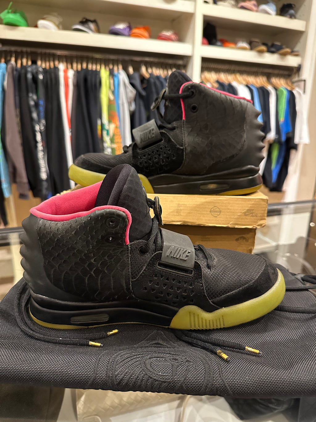 Nike air Yeezy 2 “Solar”