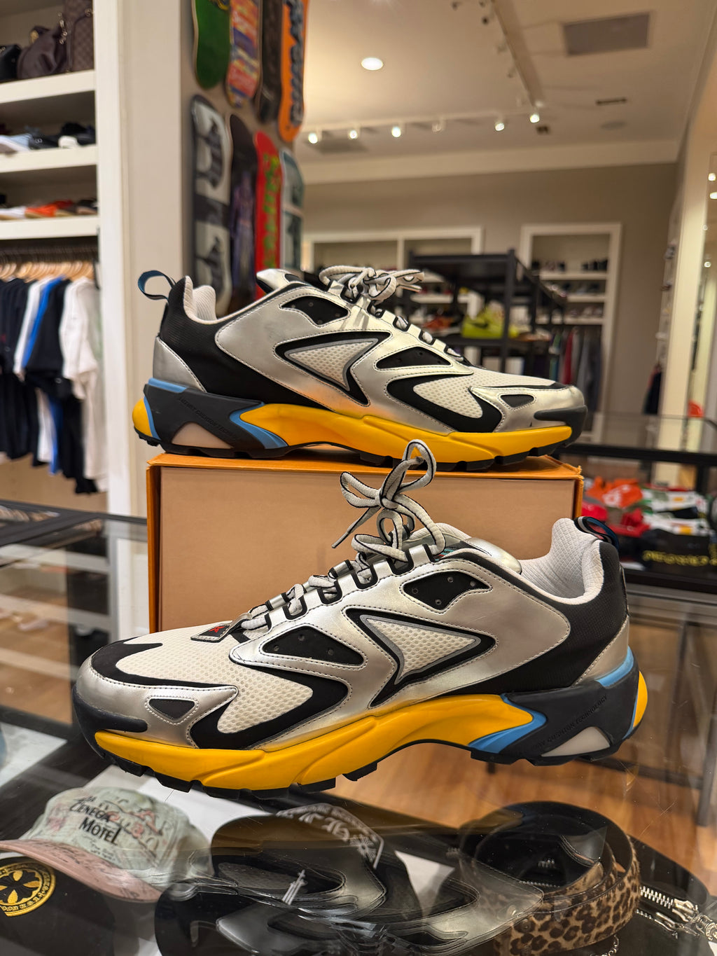 Louis Vuitton Runner Tactic Sneaker - Silver