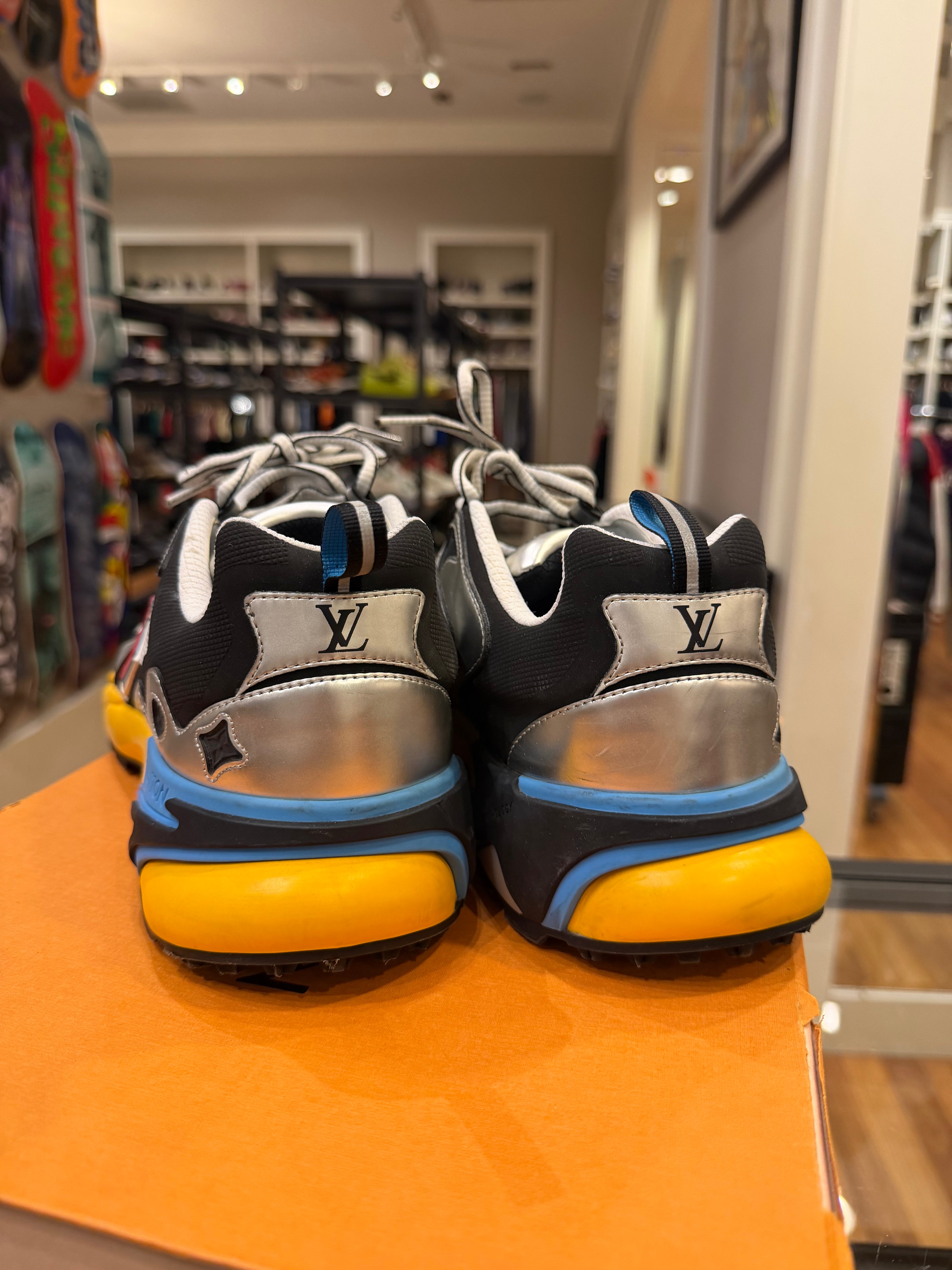 Louis Vuitton Runner Tactic Sneaker - Silver