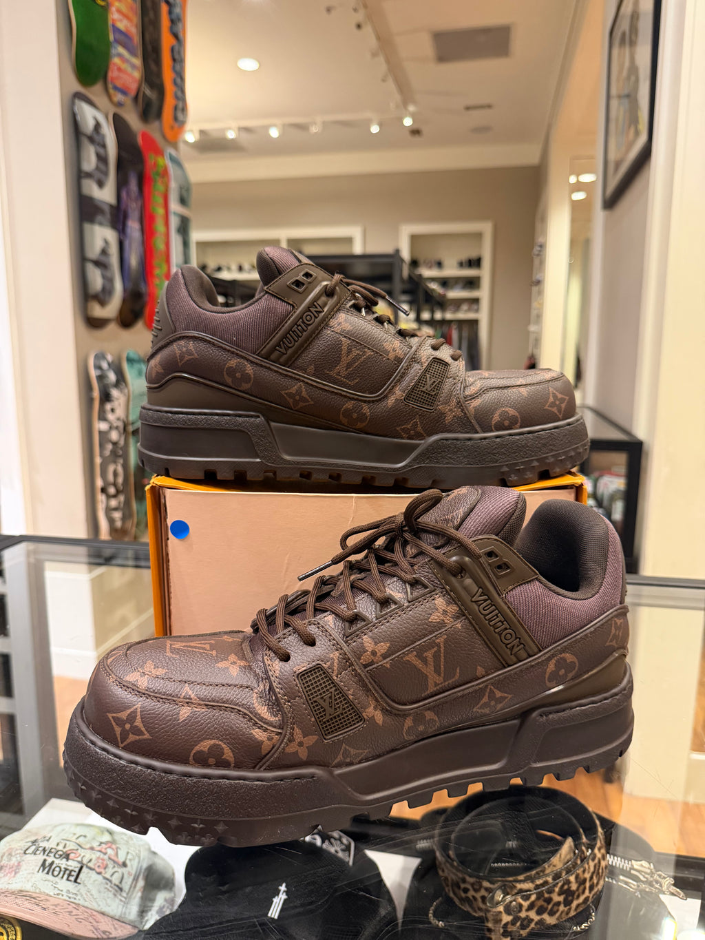 Louis Vuitton LV Monogram Trainer Maxi - Ebene Monogram