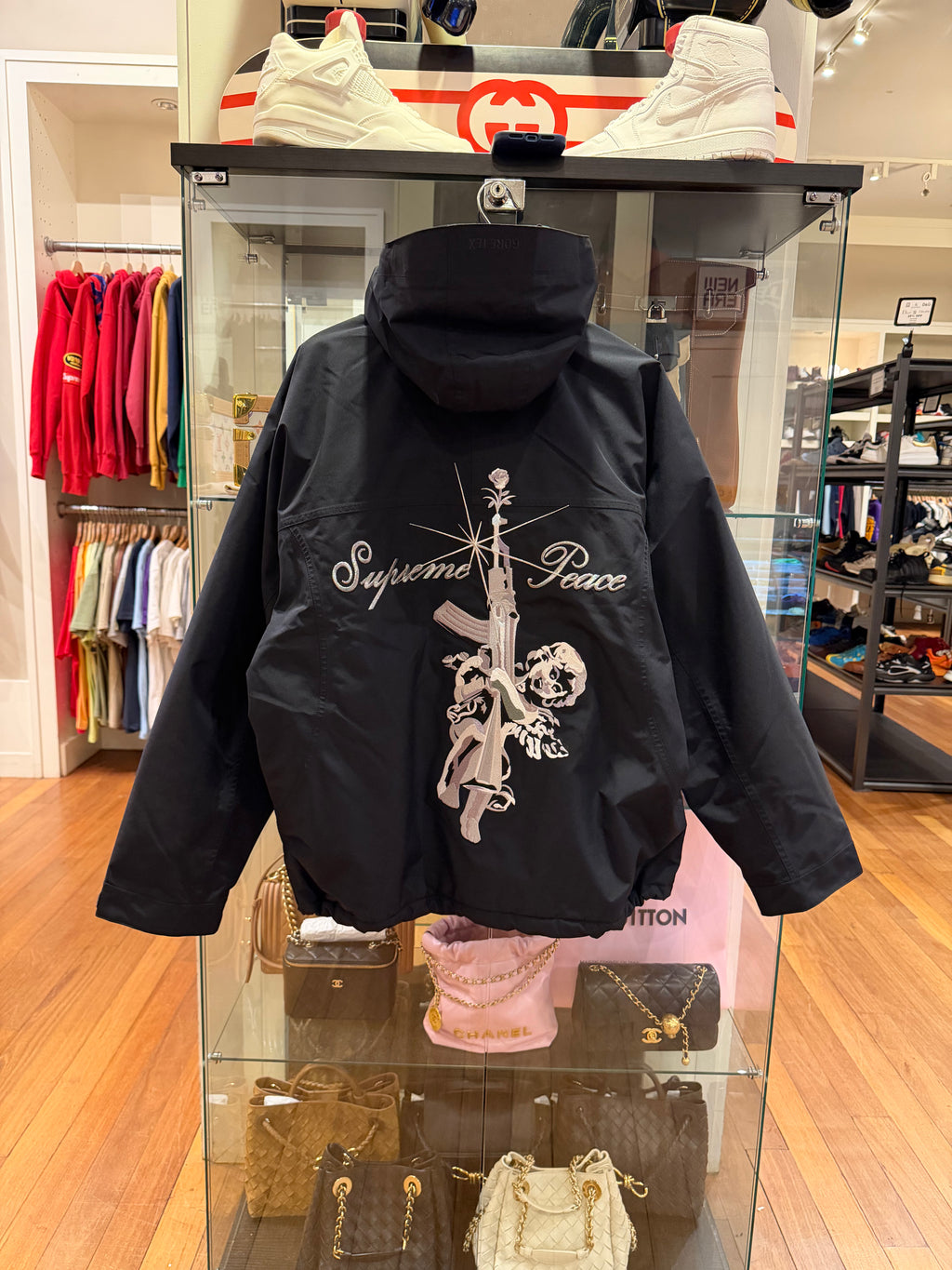 Supreme AOl Gore-Tex Hooded Jacket - Black