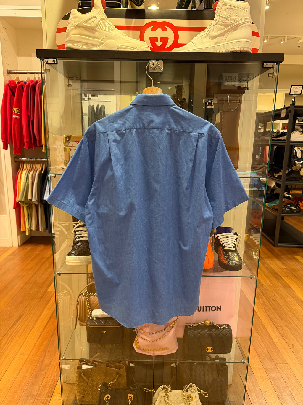 Yves Saint Laurent Button Up
Short Sleeve