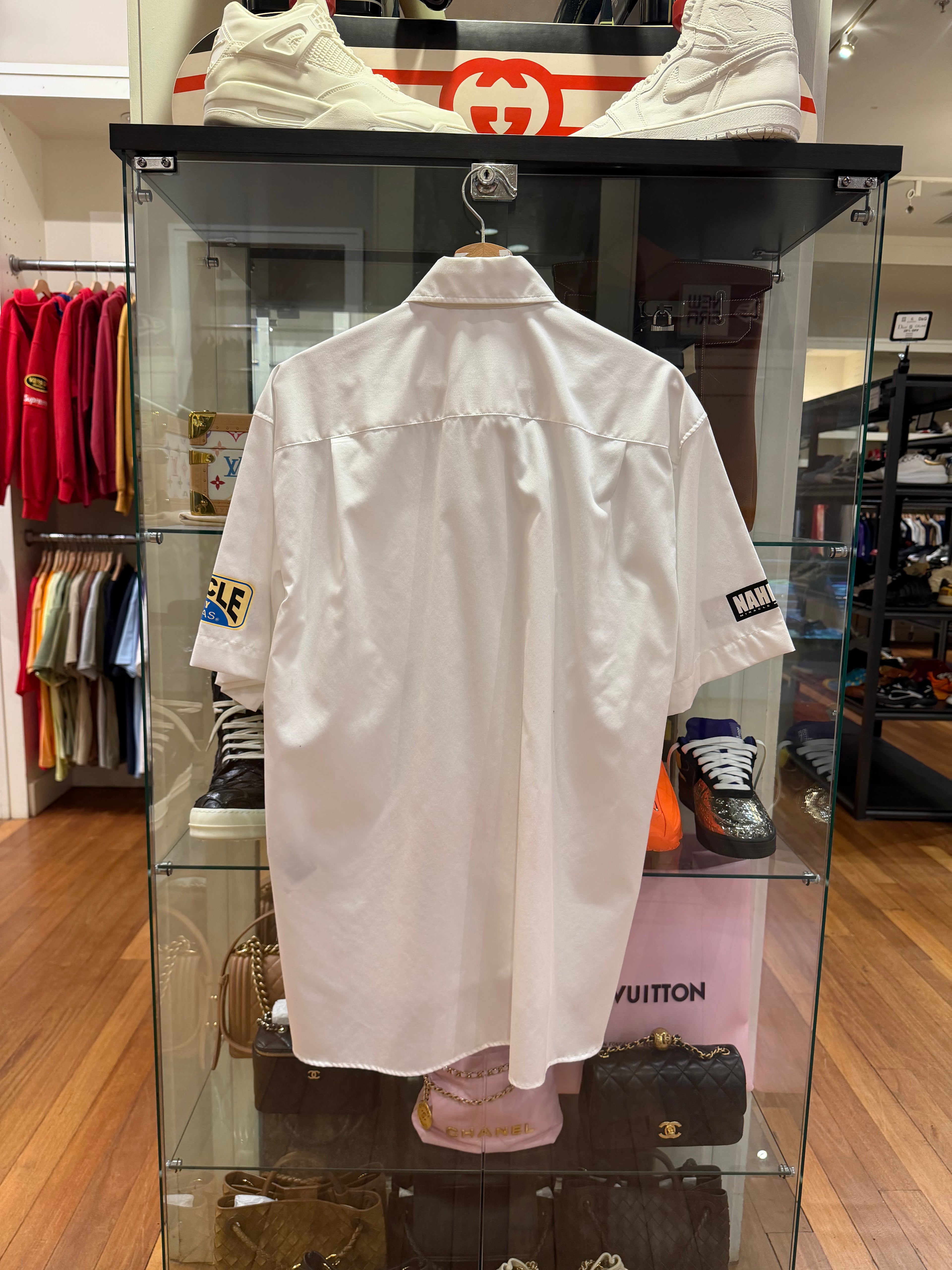 Nahmias Surf Comp Button
Down Tee