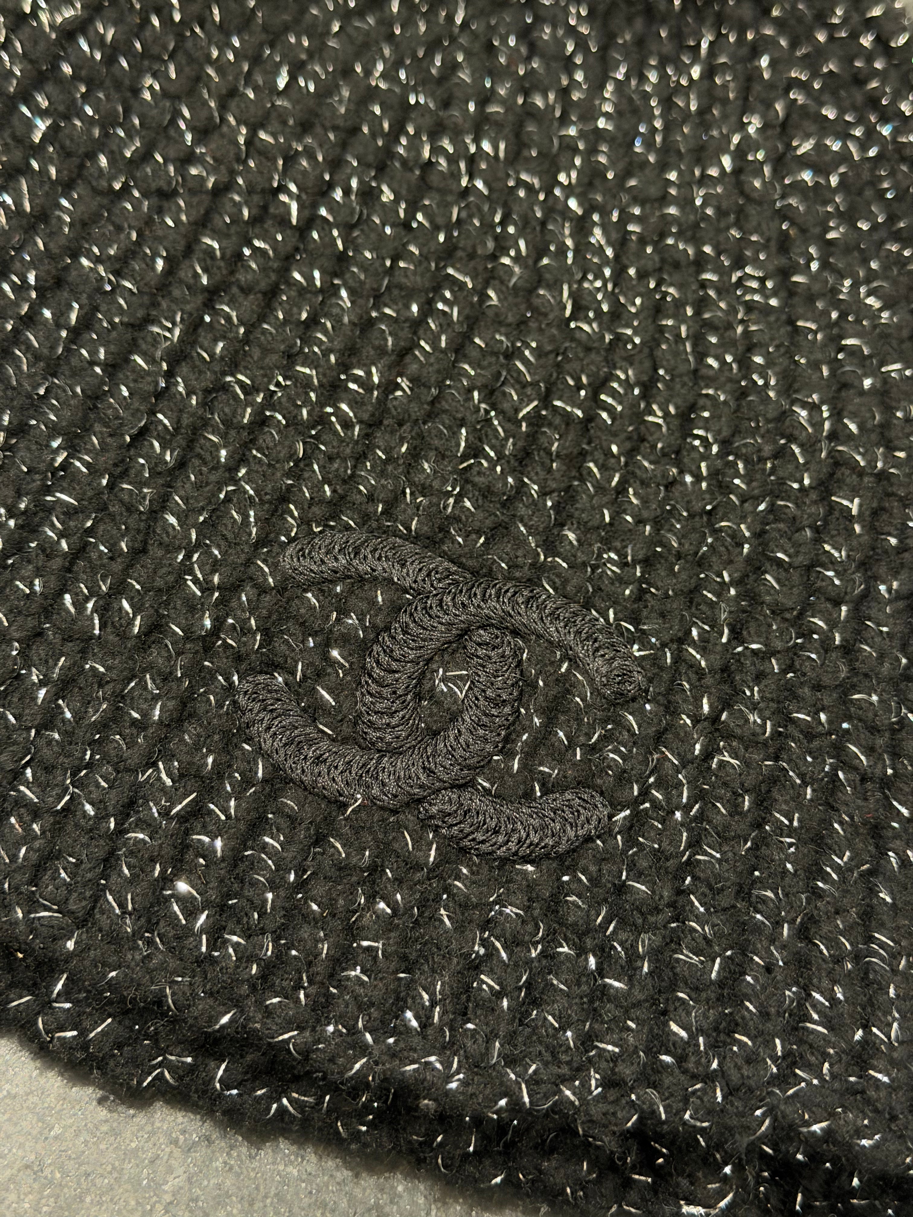 Chanel Silver Metallic Cashmere Beanie - Black