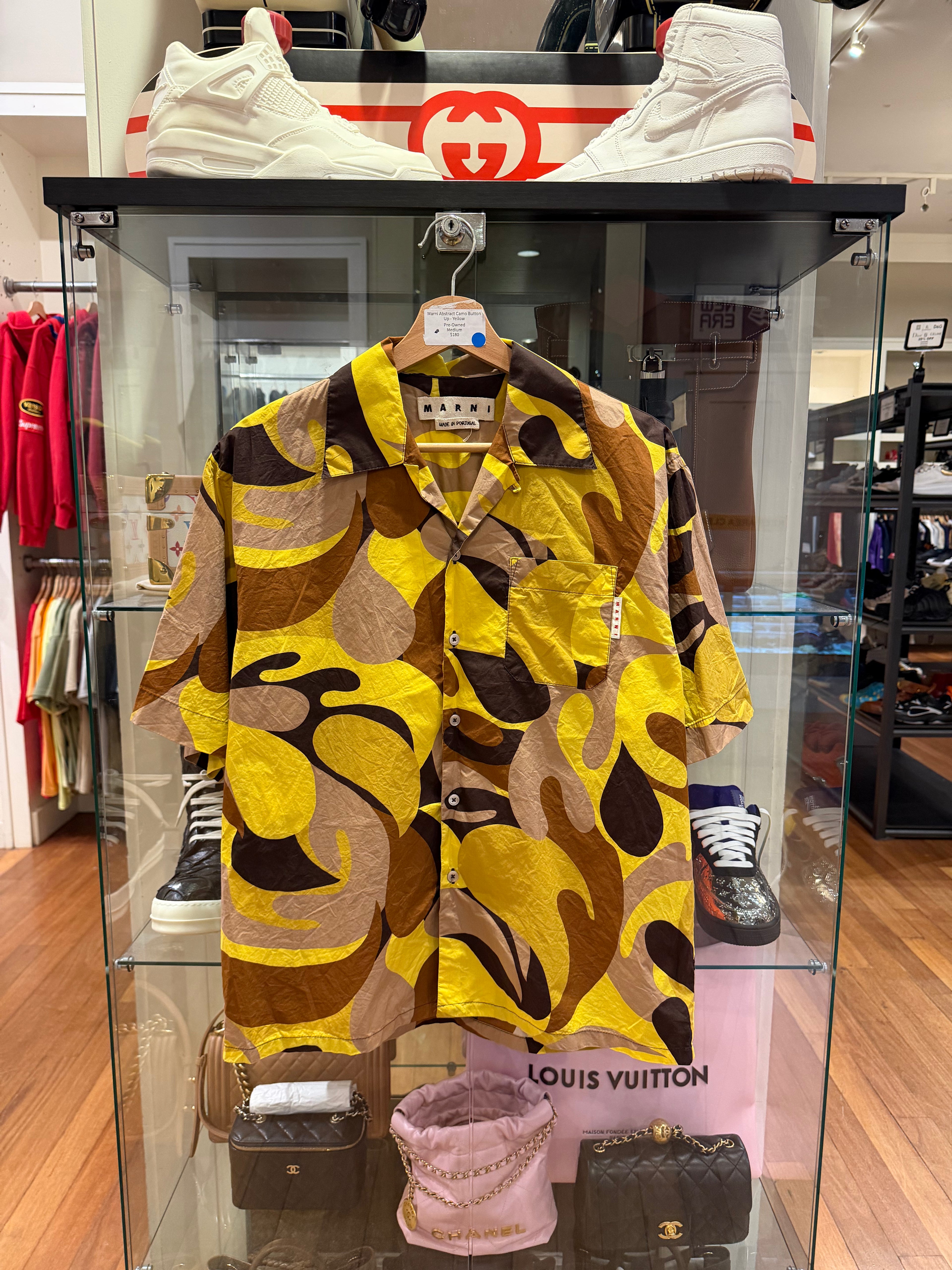 Marni Abstract Camo Button
Up - Yellow