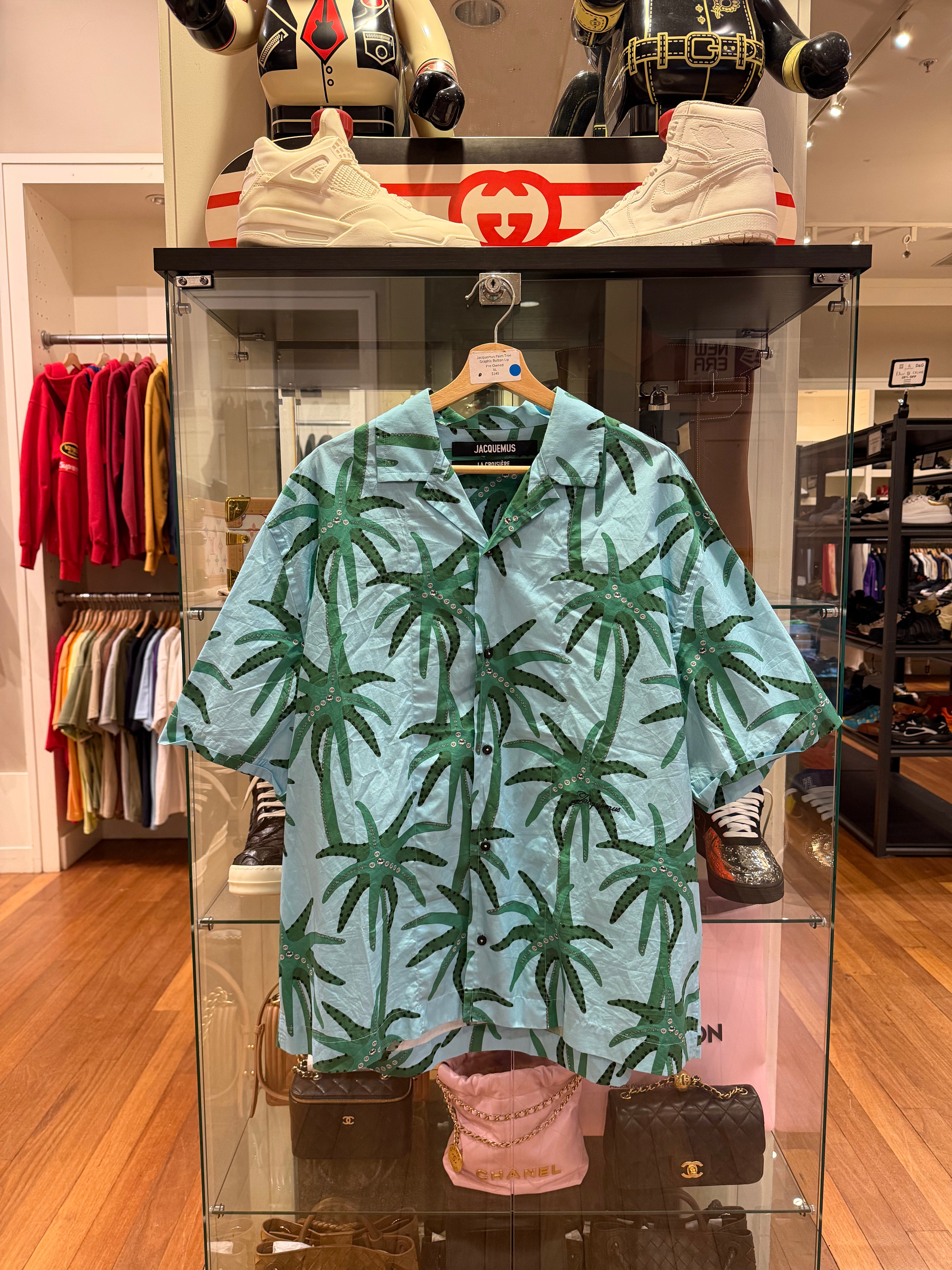 Jacquemus Palm Tree
Graphic Button Up