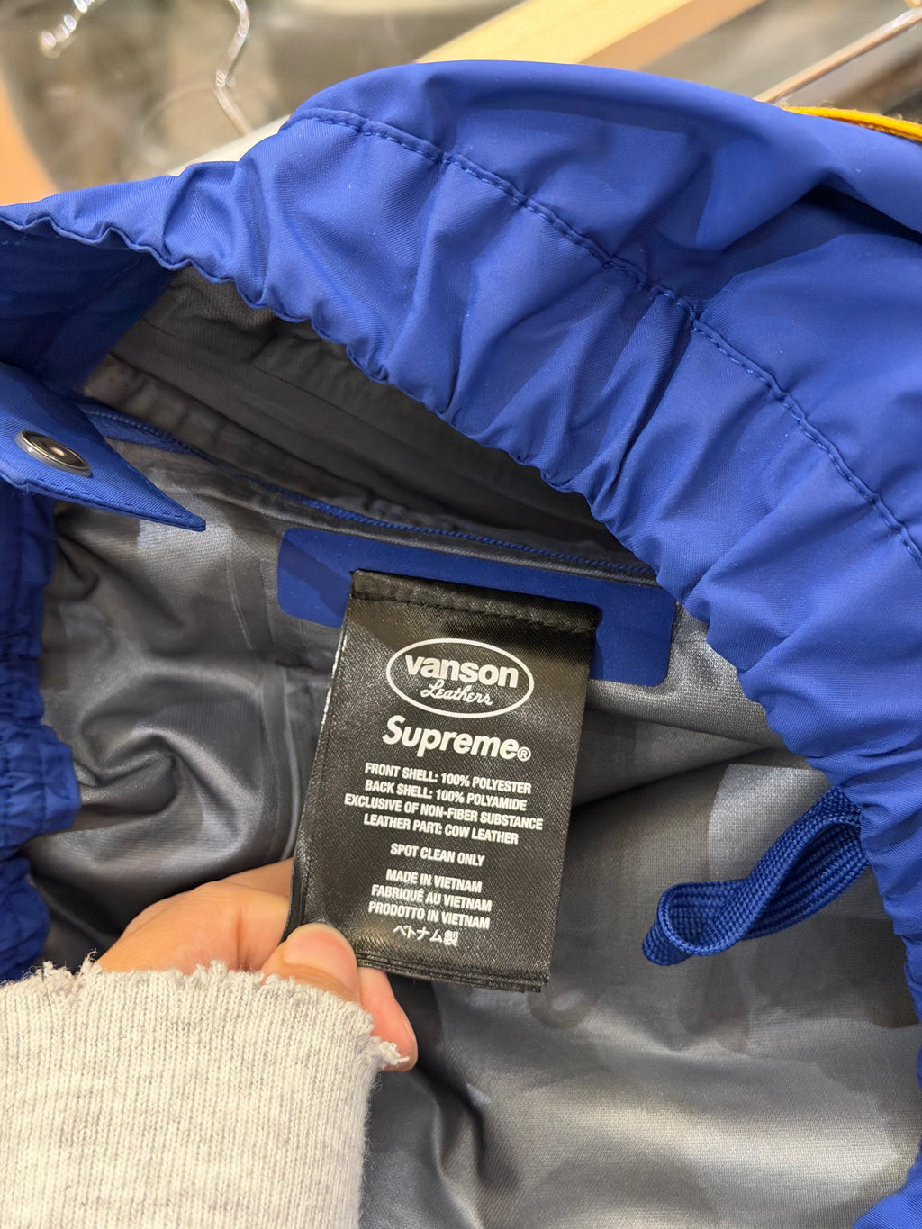 Supreme x Vanson Leathers
GORE-TEX Pant - Blue Green