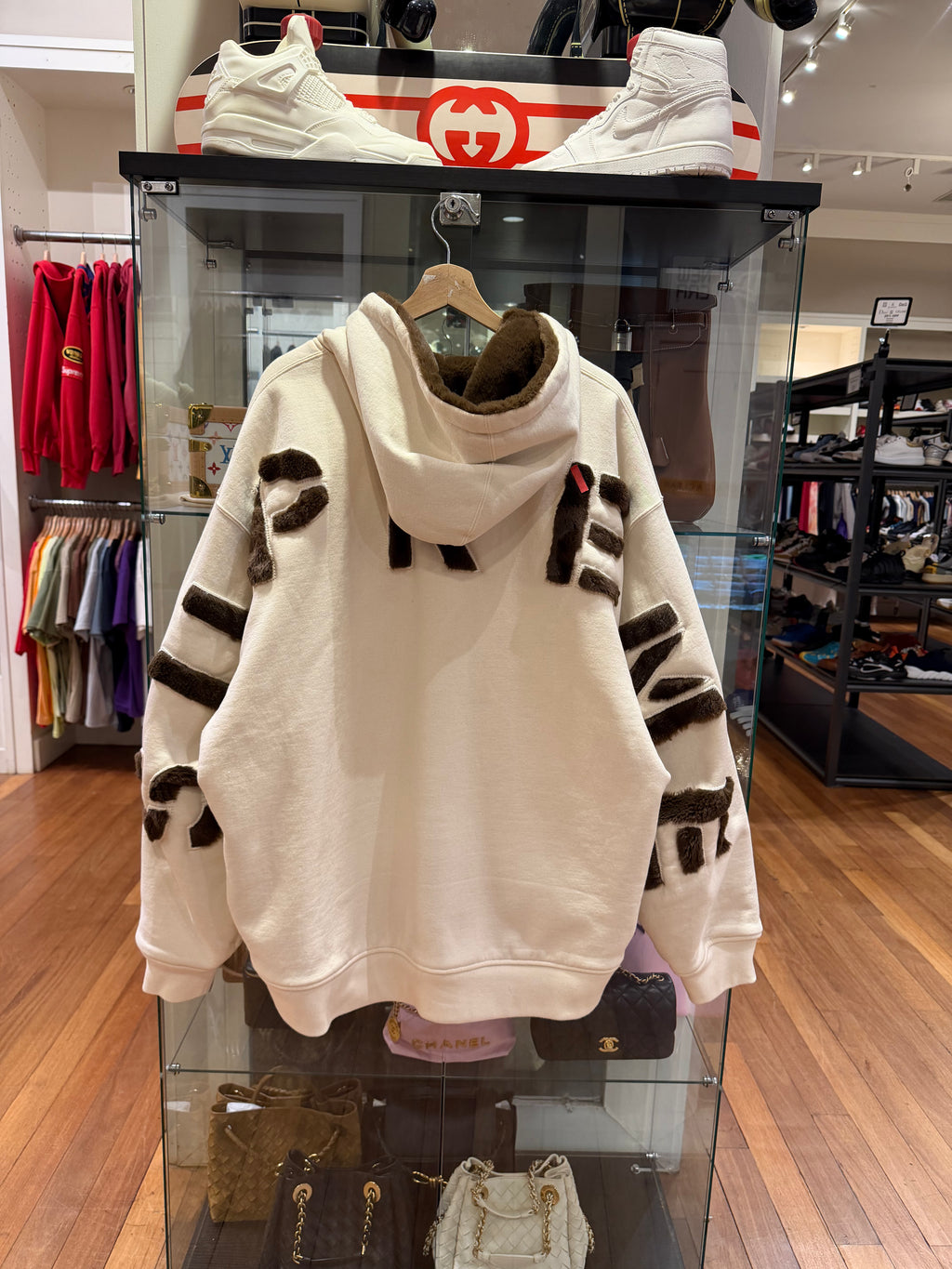 Supreme Faux Fur Spell Out
Zip Up Hoodie