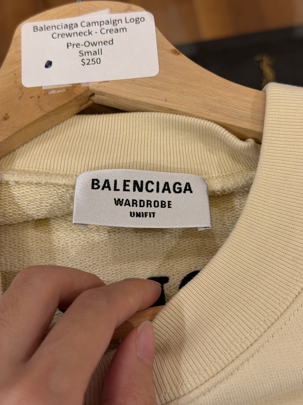Balenciaga Campaign Logo
Crewneck - Cream