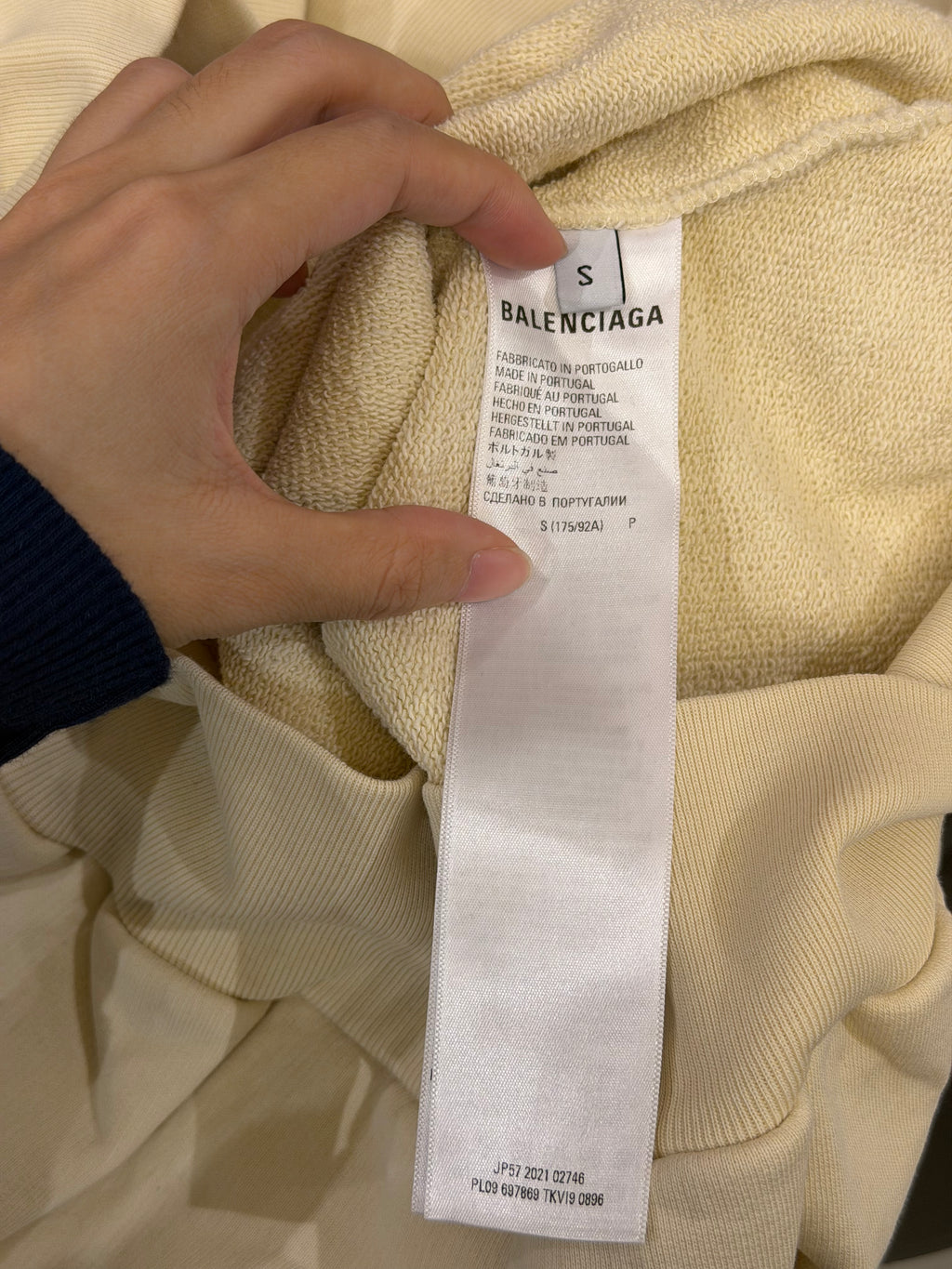 Balenciaga Campaign Logo
Crewneck - Cream