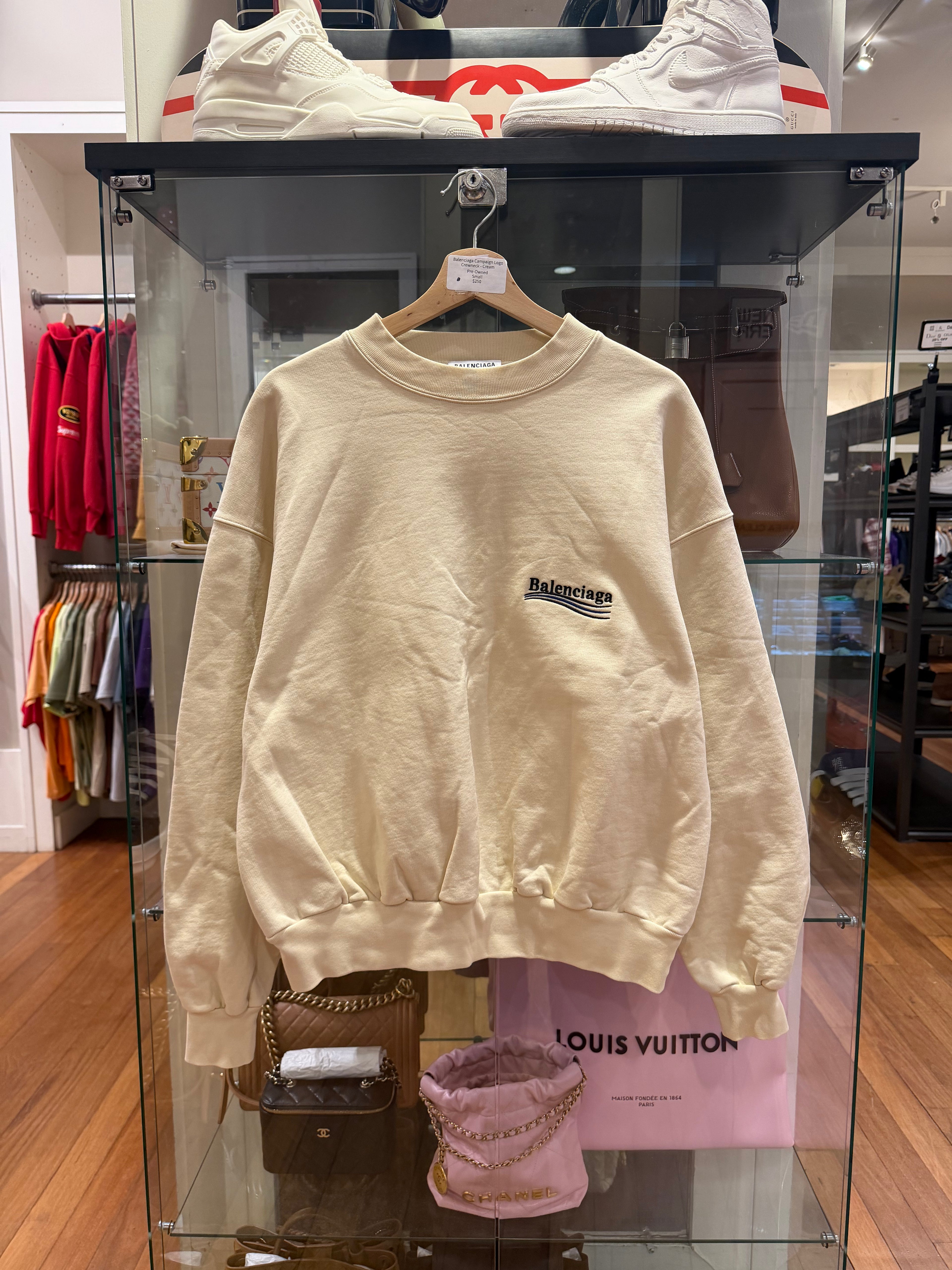 Balenciaga Campaign Logo
Crewneck - Cream