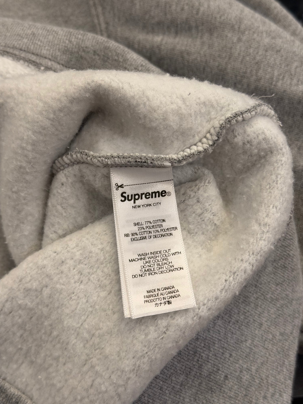 Supreme Plaid Arc Crewneck -
Great