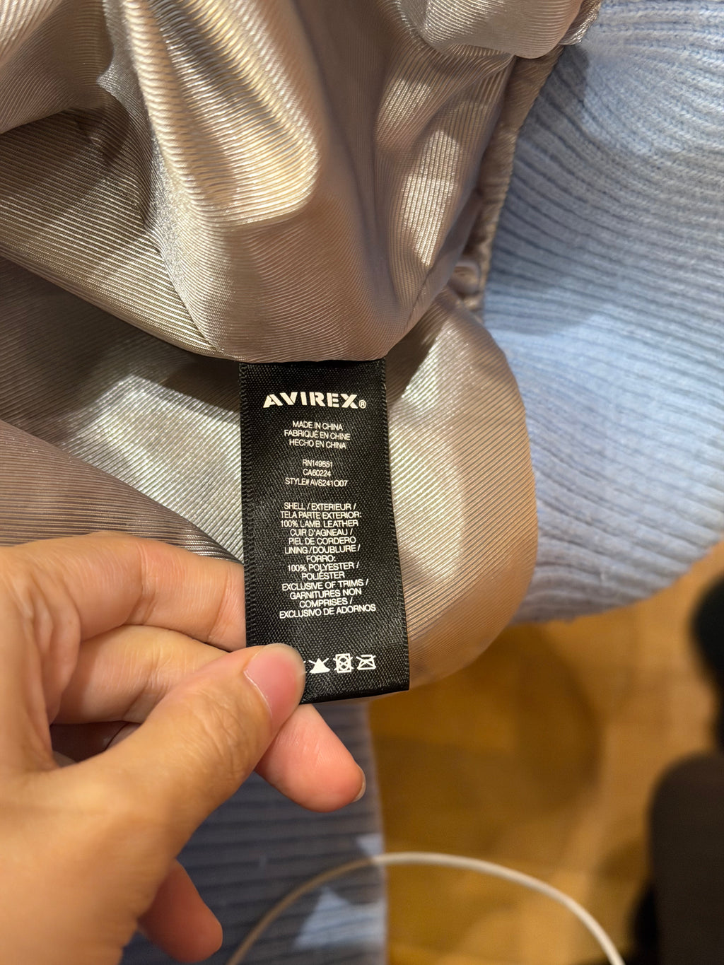Avirex Legend Colorblock
Leather Bomber Jacket - Blue