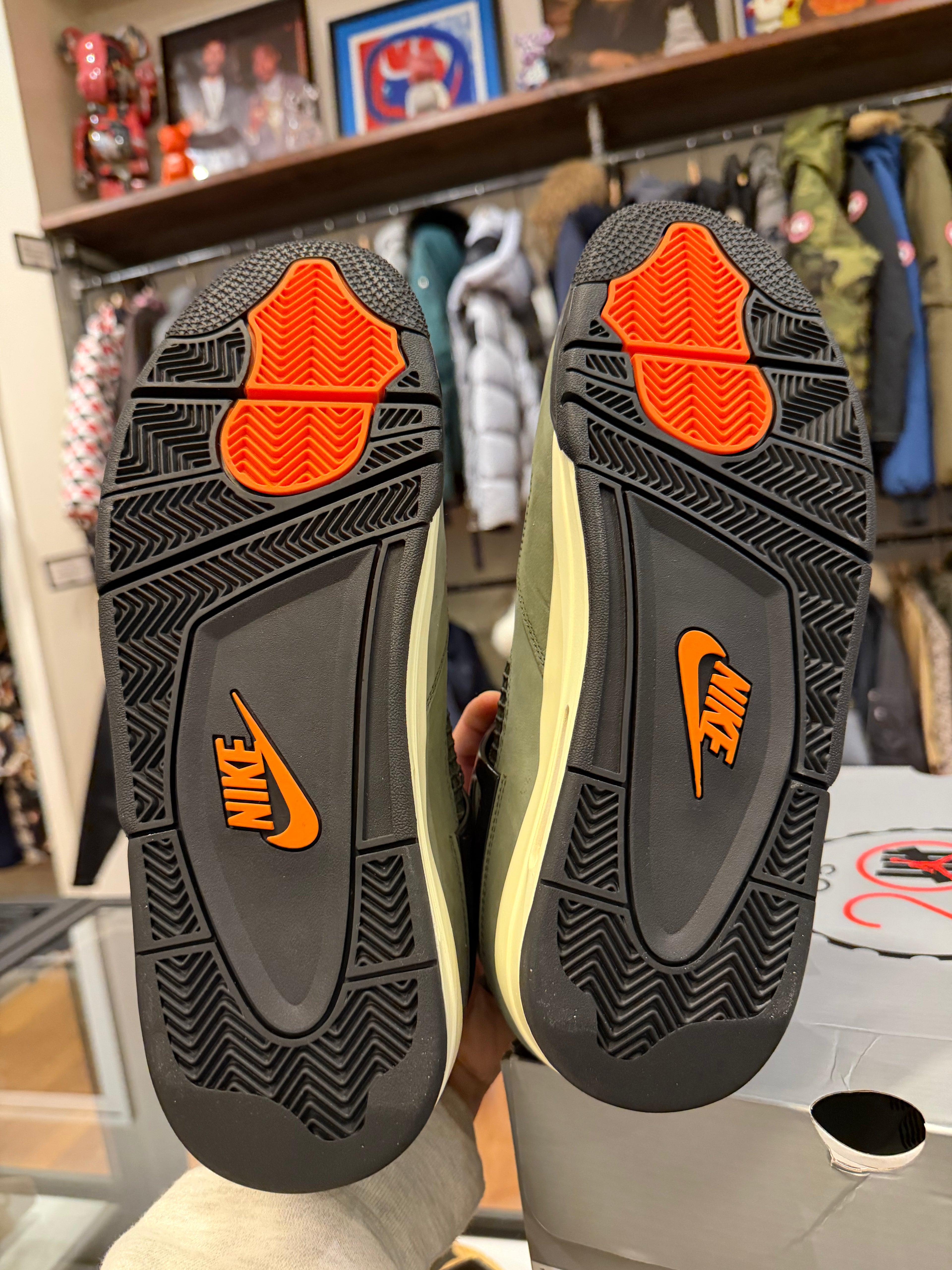 Jordan 4 Retro OG SP - Undefeated (2025)