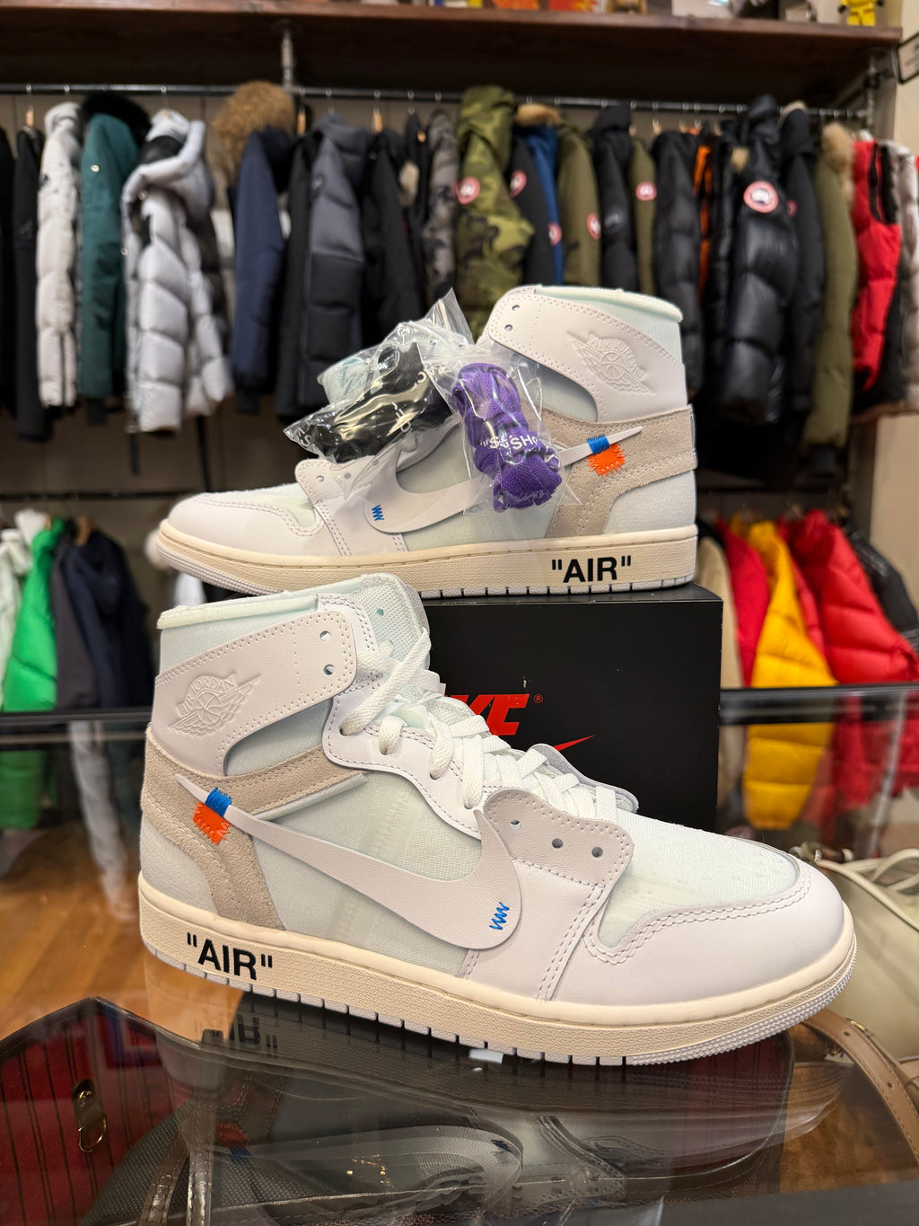 Off-White Virgil Abloh x Jordan 1 Retro High OG - Alaska White