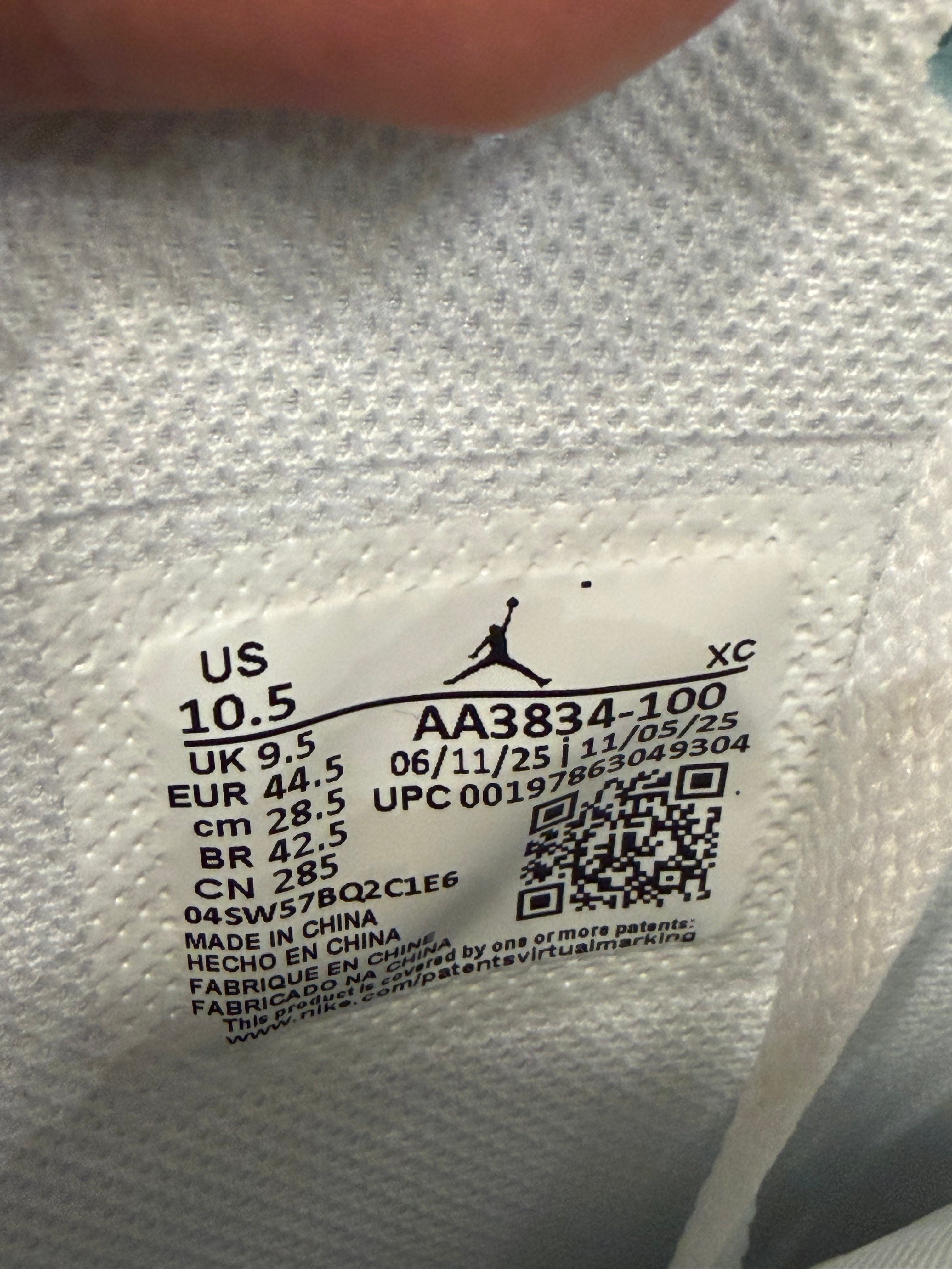 Off-White Virgil Abloh x Jordan 1 Retro High OG - Alaska White
