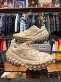 Balenciaga Defender/Bouncer Worn Out Sneaker - Beige Destroyed