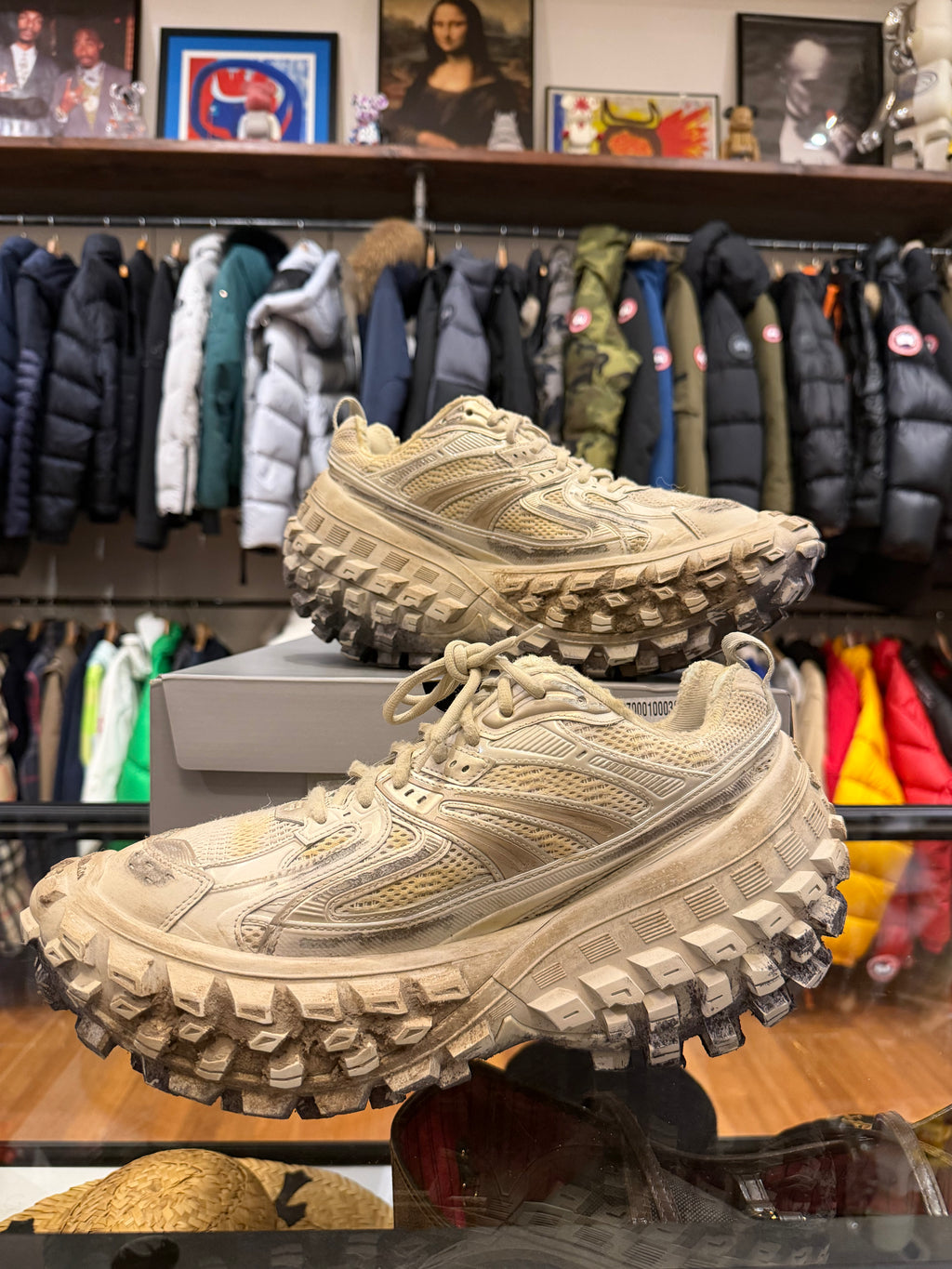Balenciaga Defender/Bouncer Worn Out Sneaker - Beige Destroyed