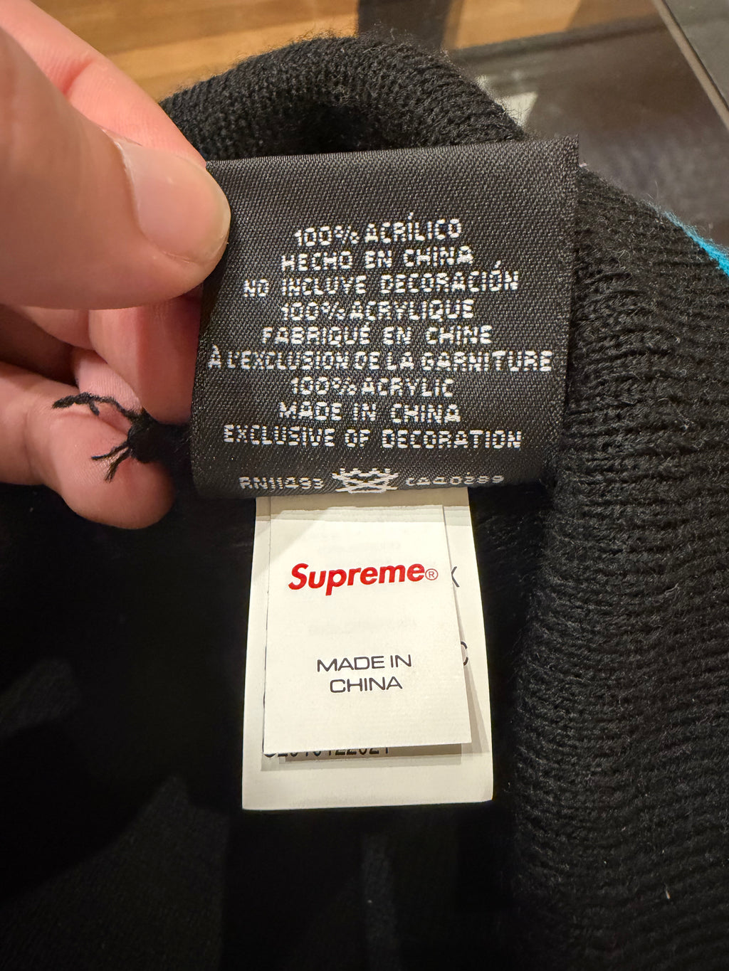 Supreme x New Era 2-Tone Logo Beanie (FW21)