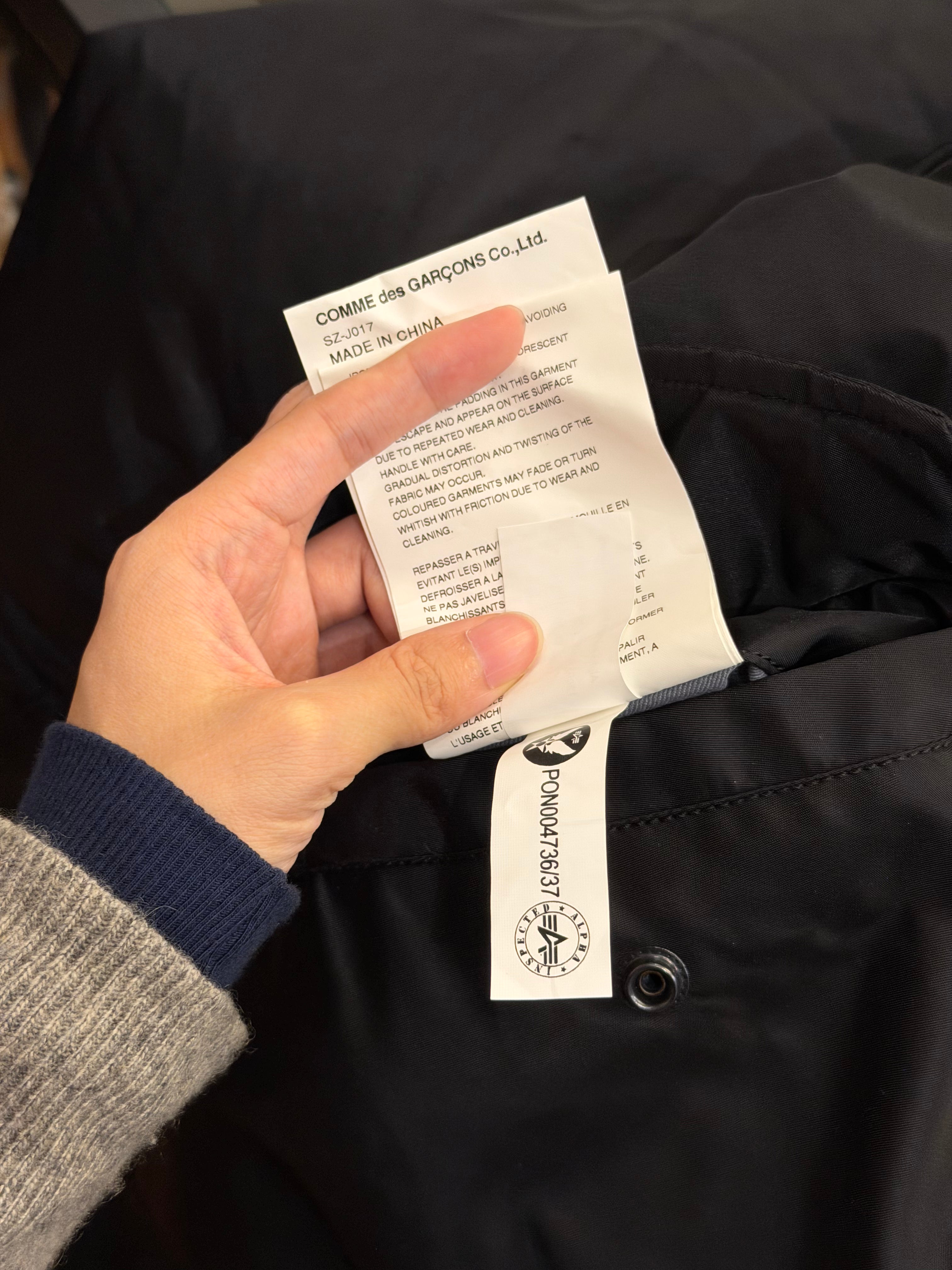 CDG x Alpha Industries
Reversible Bias MA-1 Jacket -
Black