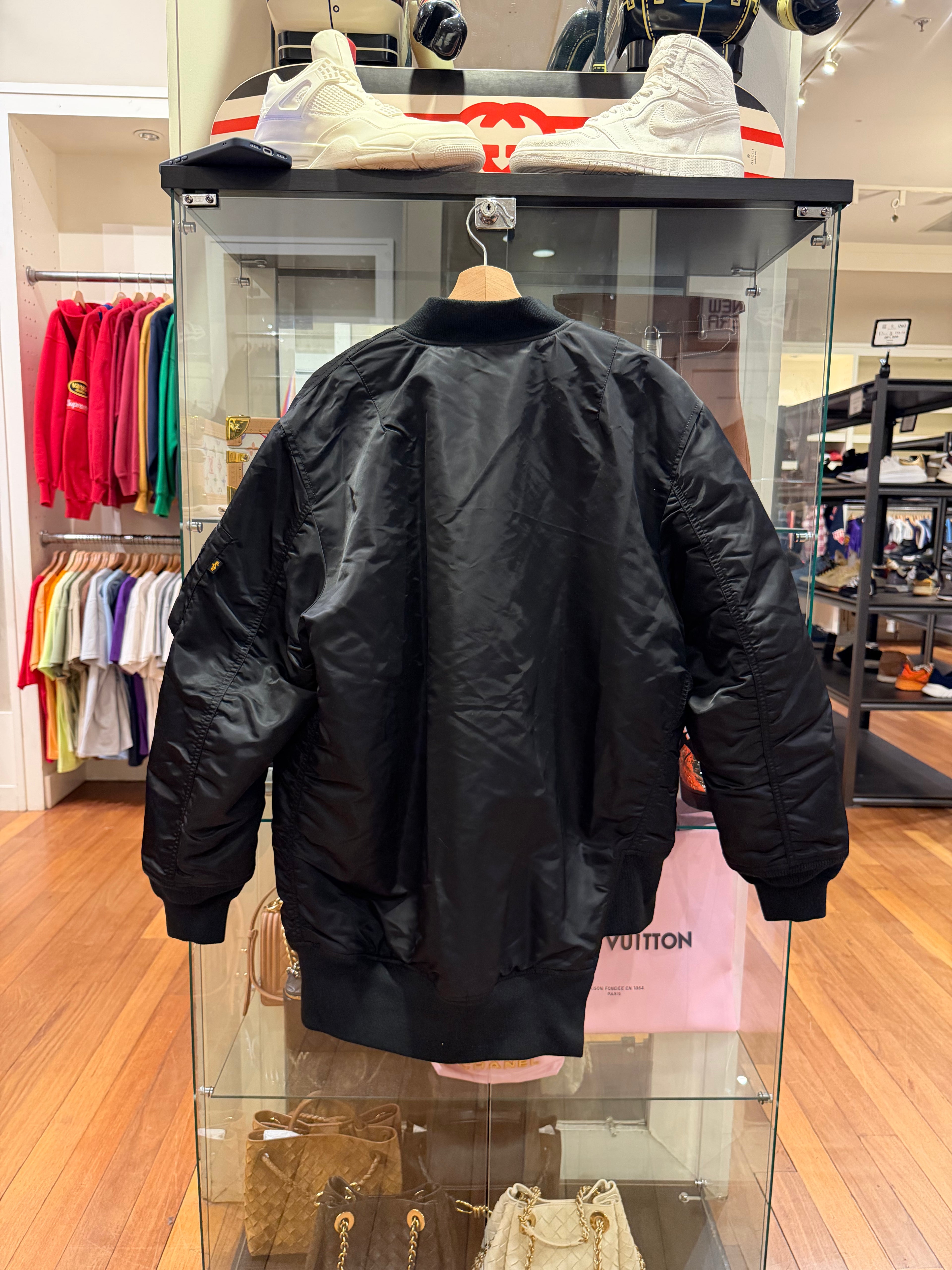 CDG x Alpha Industries
Reversible Bias MA-1 Jacket -
Black