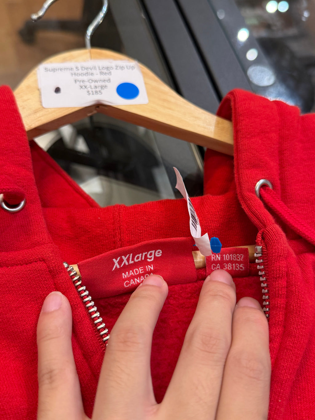 Supreme S Devil Logo ZIp Up
Hoodie - Red