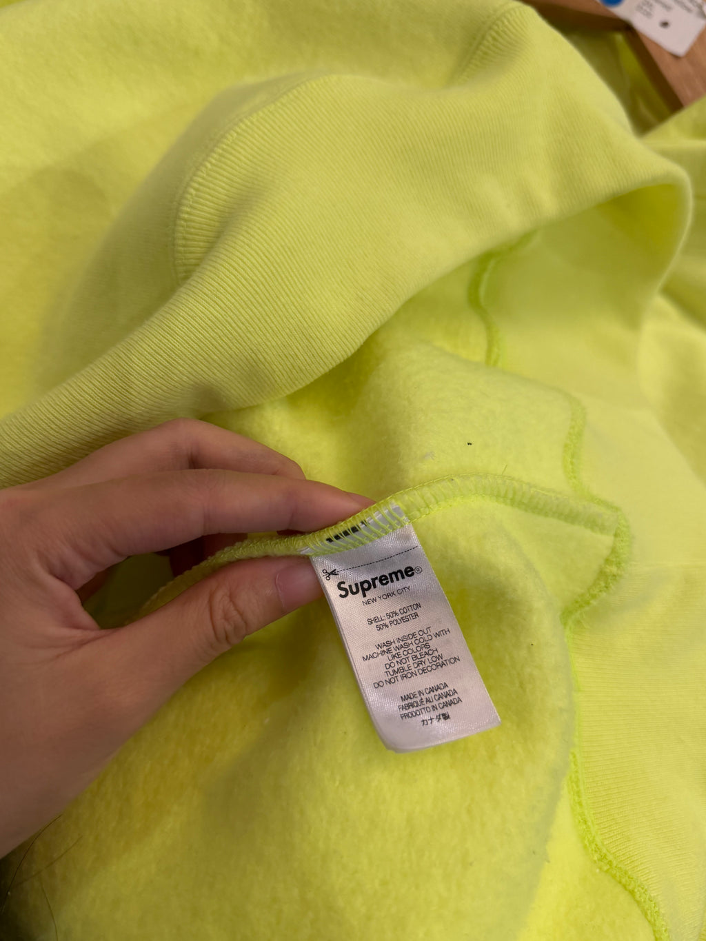 Supreme 'On God' FW24
Hoodie - Neon Yellow