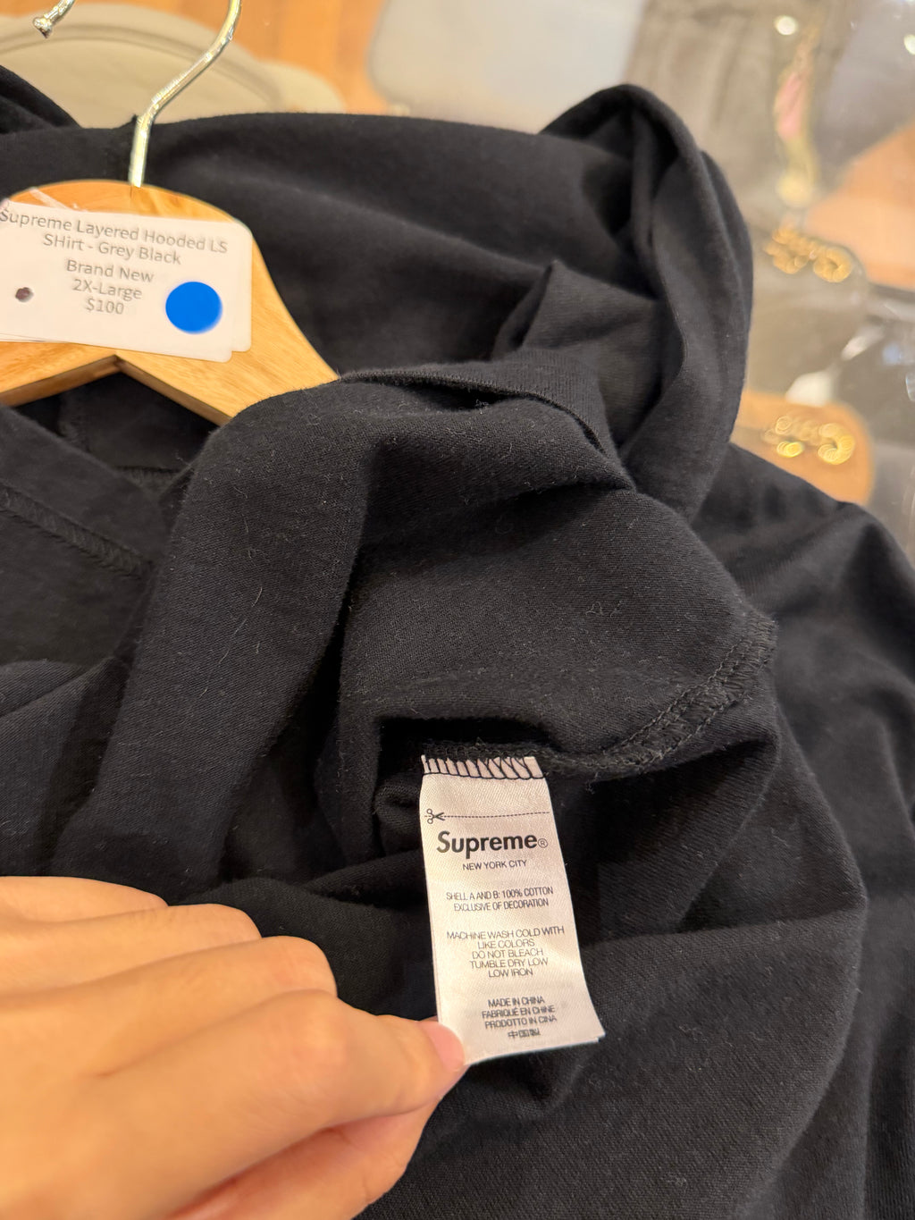 Supreme Layered Hooded LS
SHirt - Grey Black