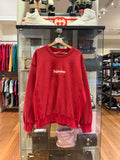 Supreme FW18 Box Logo
Crewneck - Rust Red