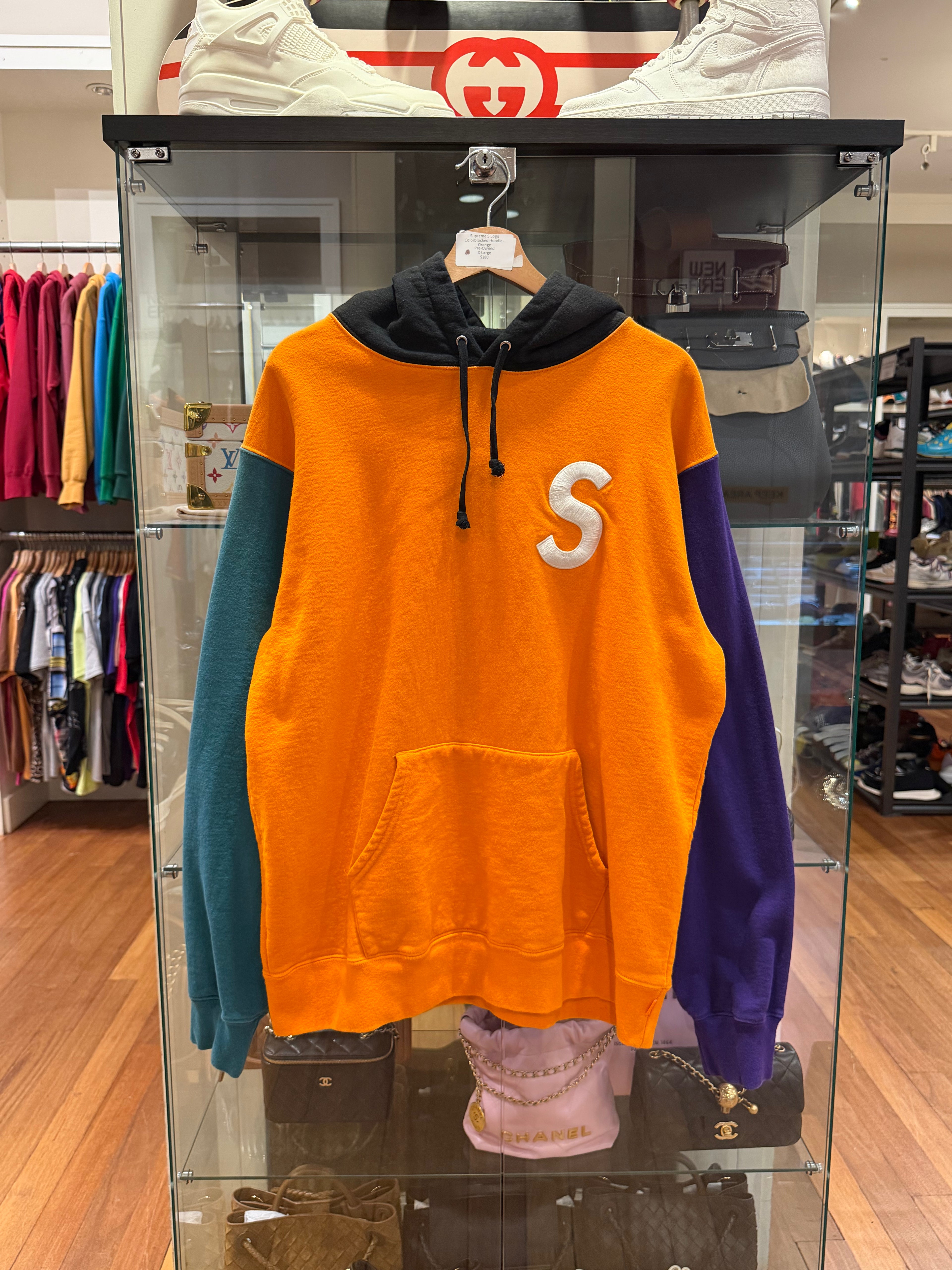Supreme S Logo
Colorblocked Hoodie