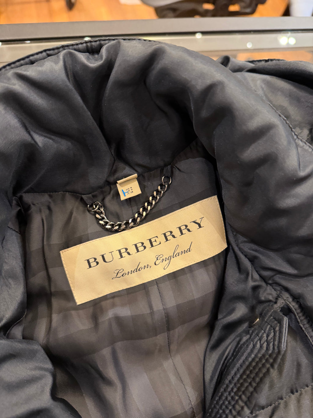 Burberry Brit Down Puffer
Jacket (WMNS) - Black