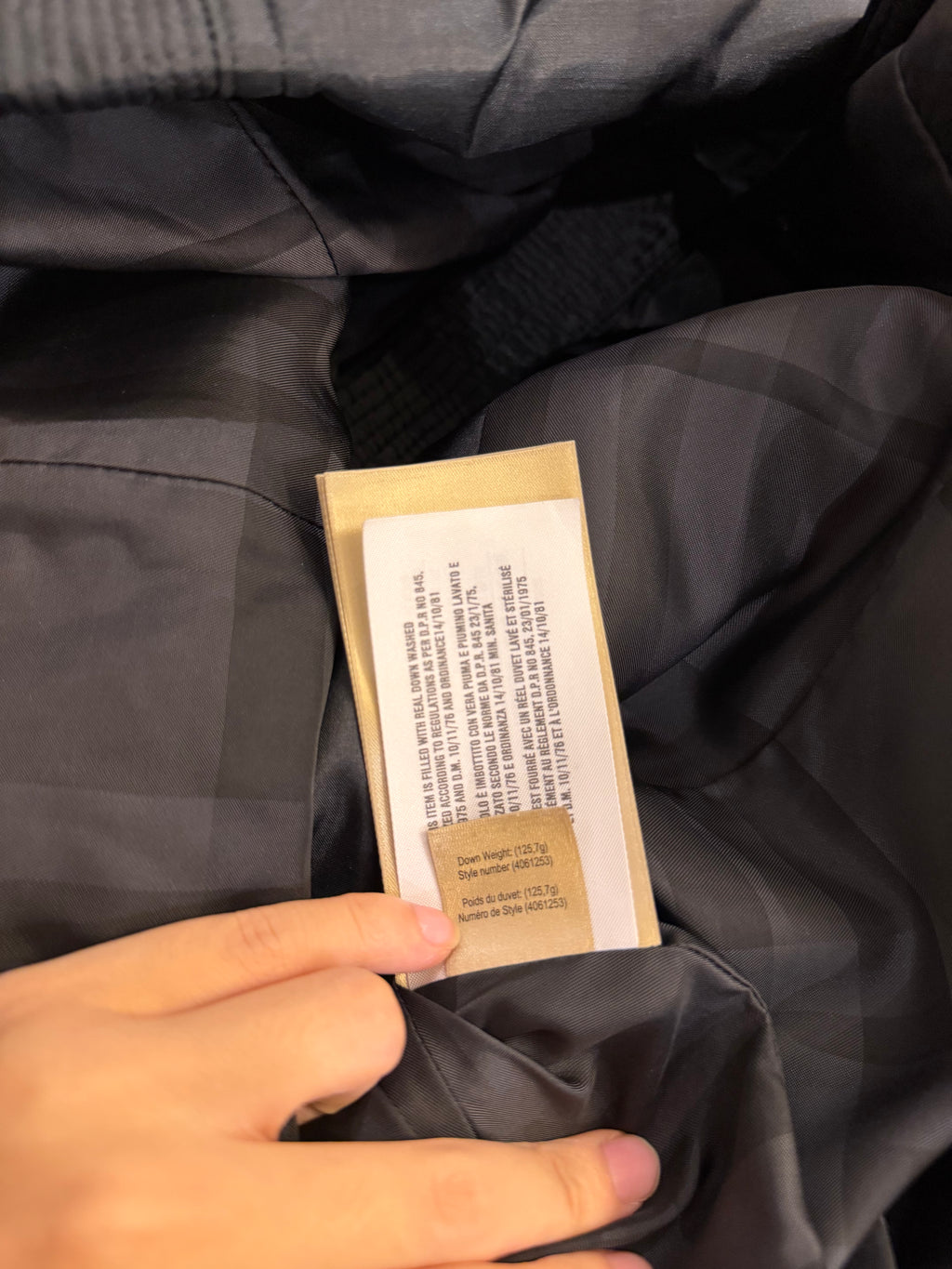 Burberry Brit Down Puffer
Jacket (WMNS) - Black