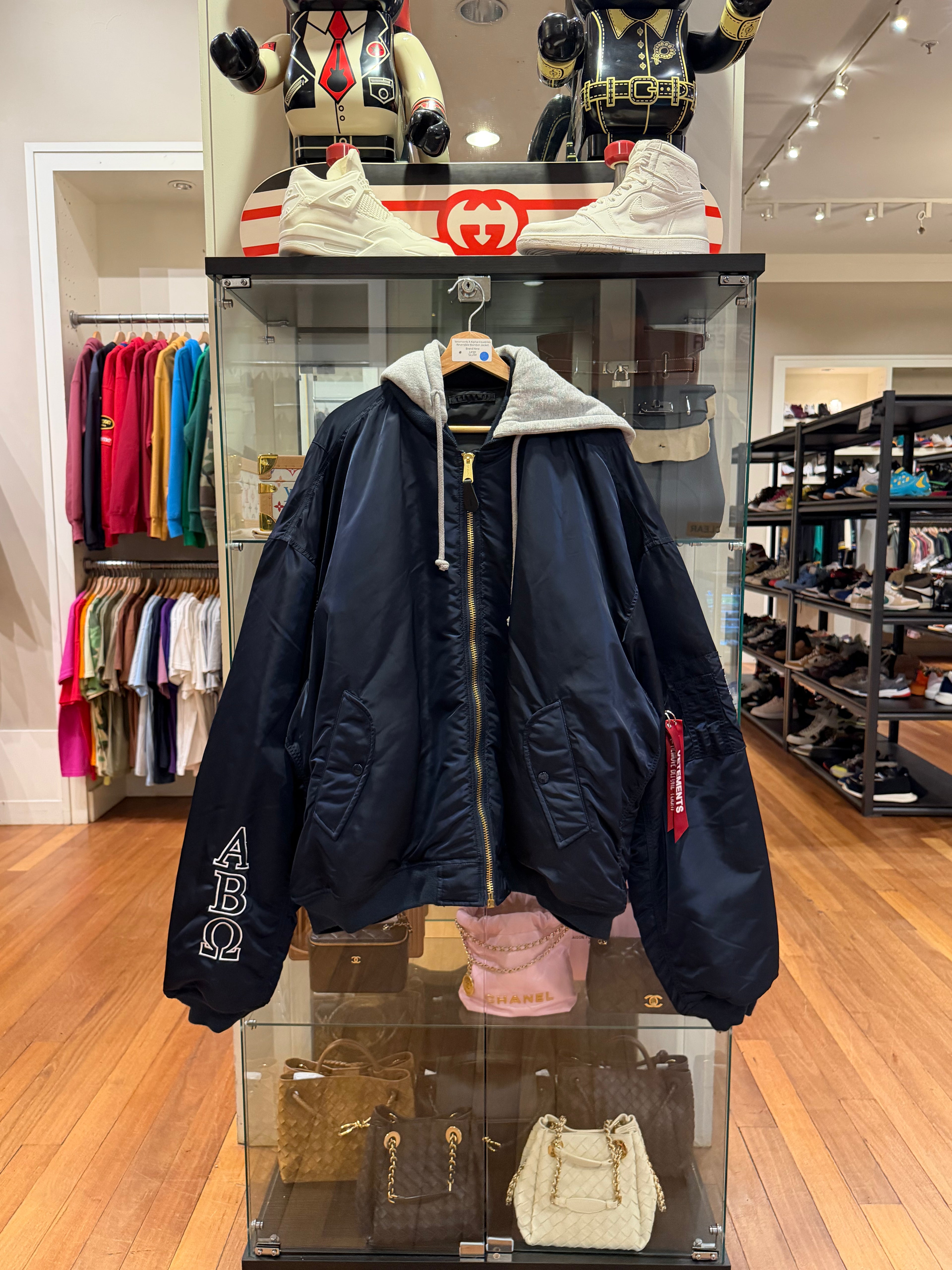 Vetements X Alpha Insustries
Reversible Bomber Jacket
