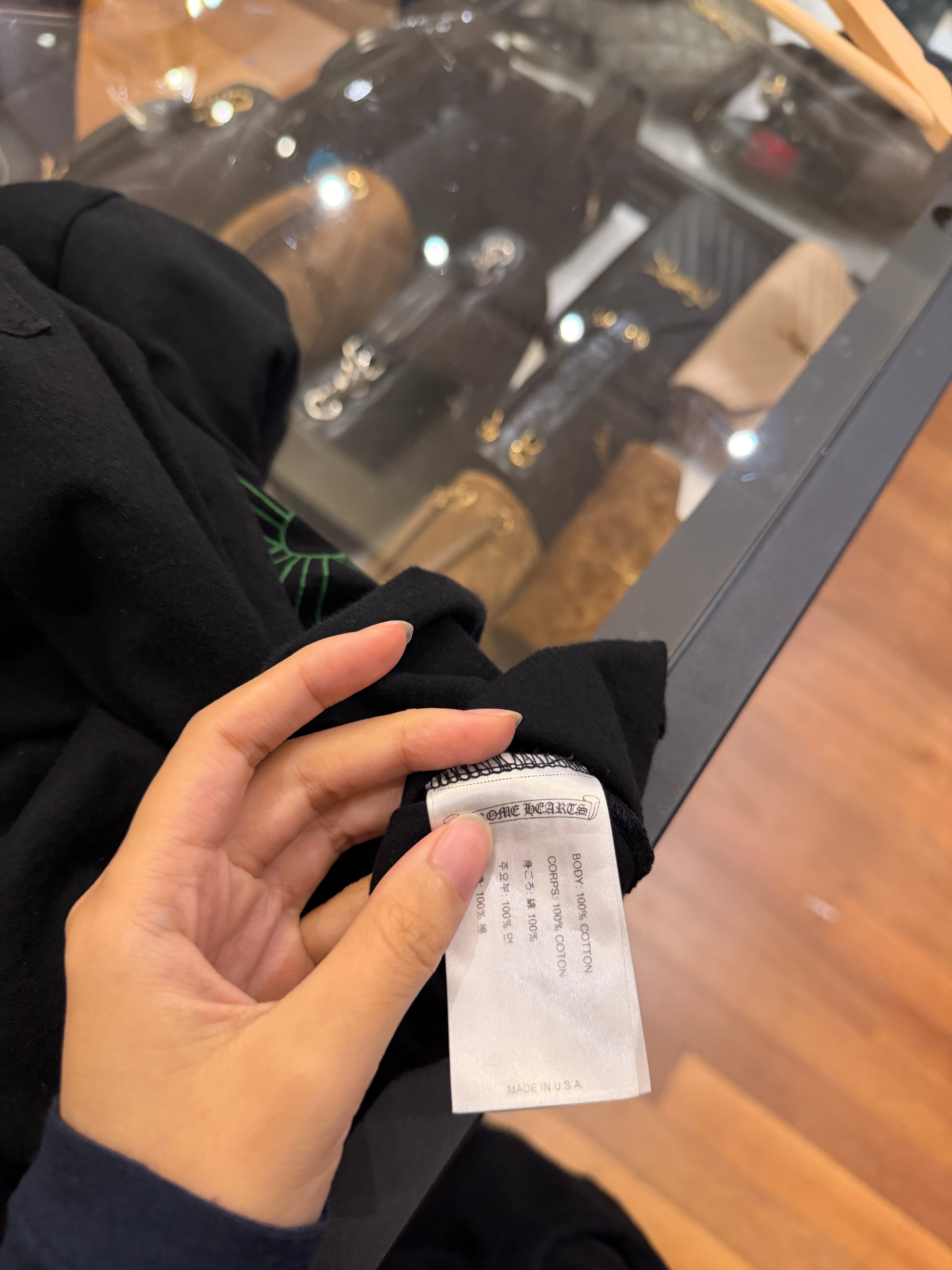 Chrome Hearts Greeen
Cemetery Tee - Black