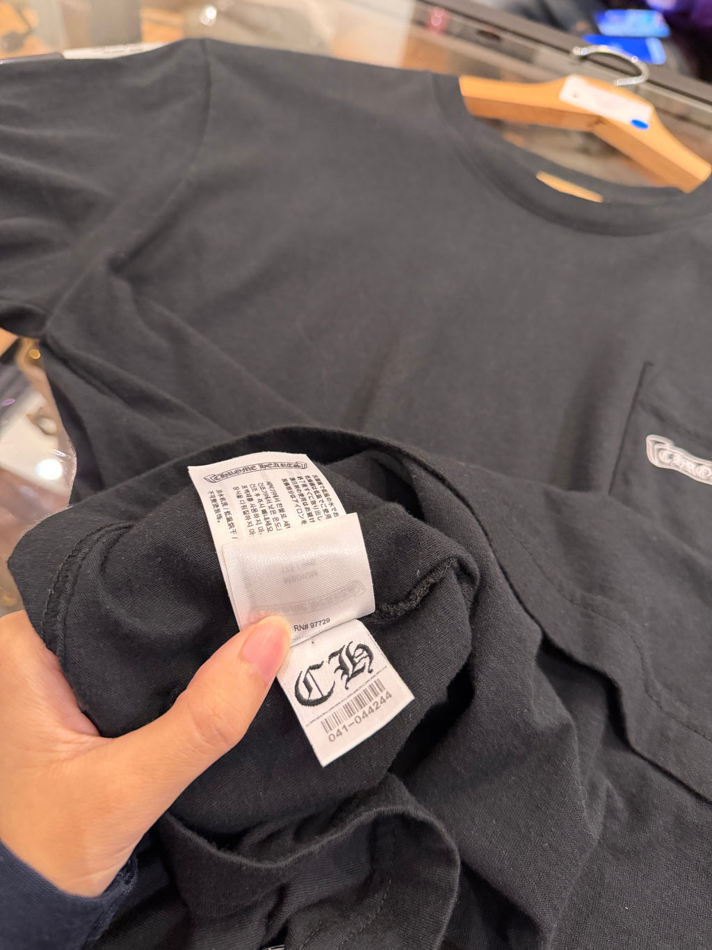 Chrome Hearts NYC Exclusive
Scroll Logo Tee