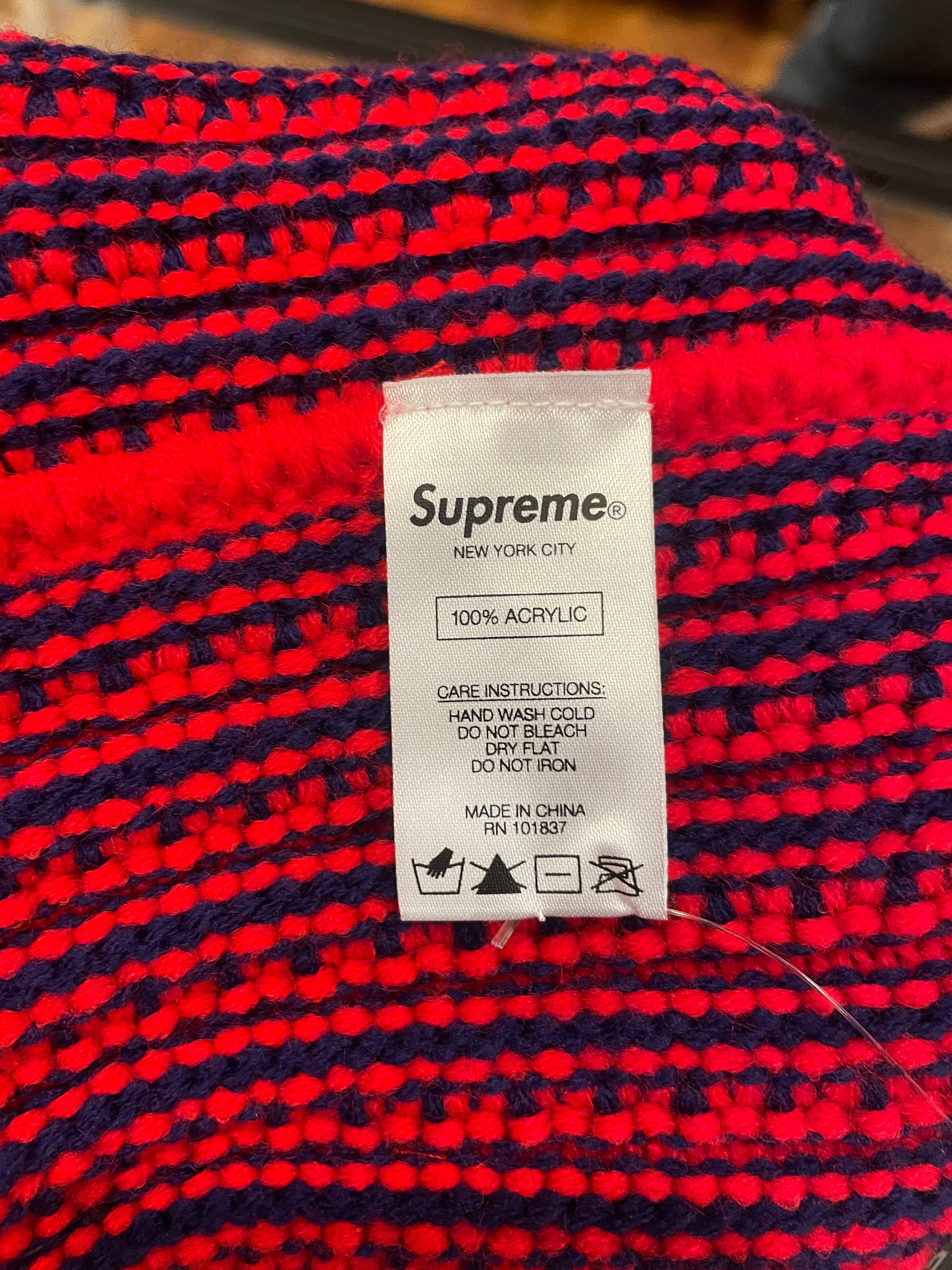 Supreme FW19 Contrast Stitch Beanie - Red