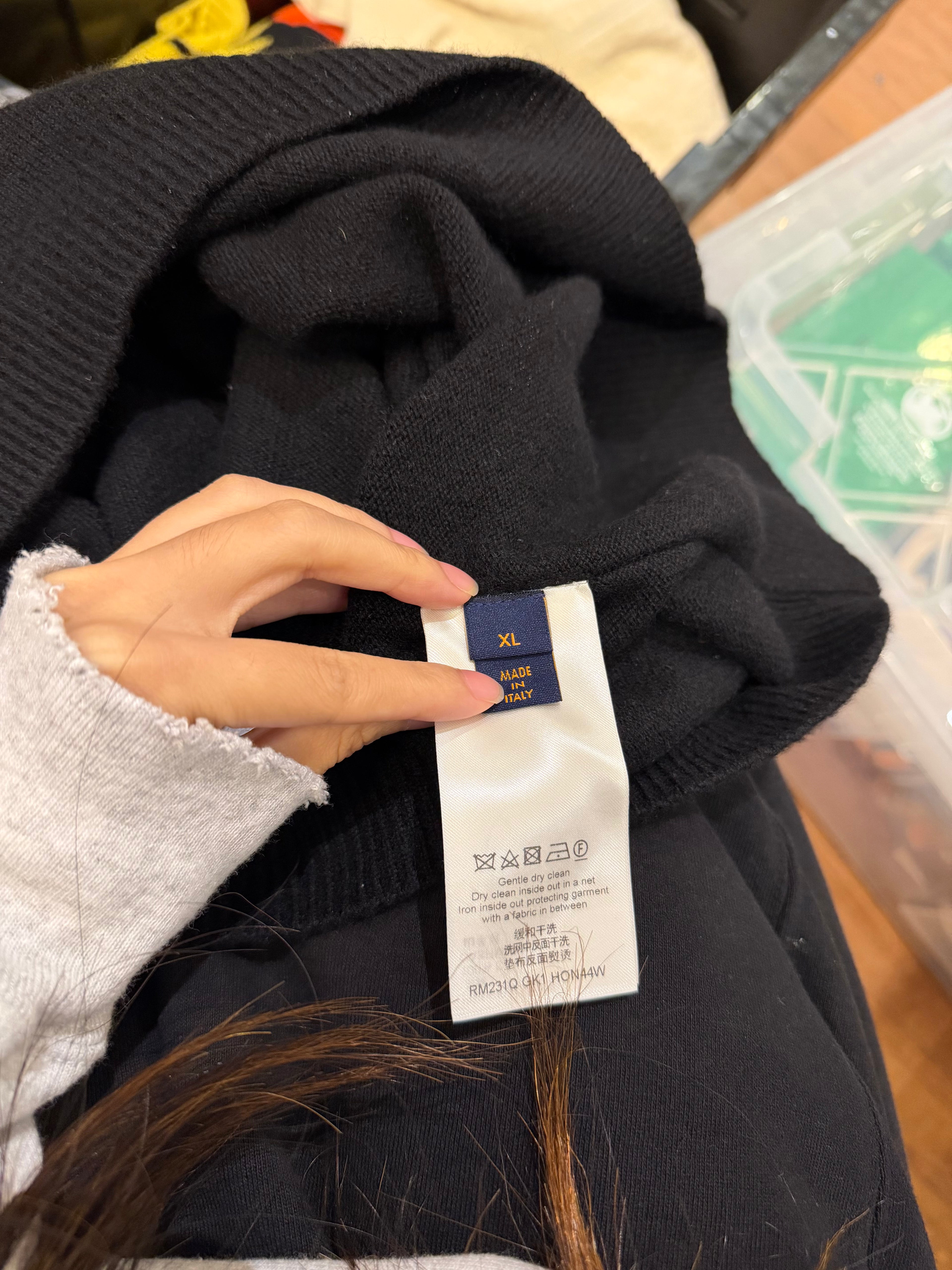 Louis Vuitton Cashmere Knit Cuff Logo Sweater black white