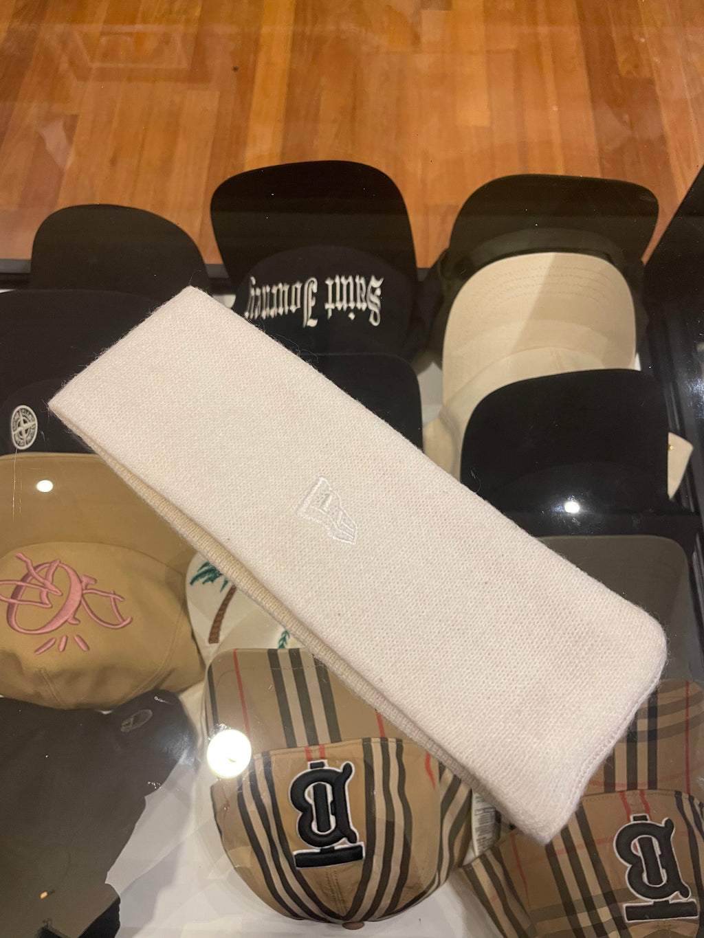 Supreme x New Era FW16 Reflective Logo Headband - White