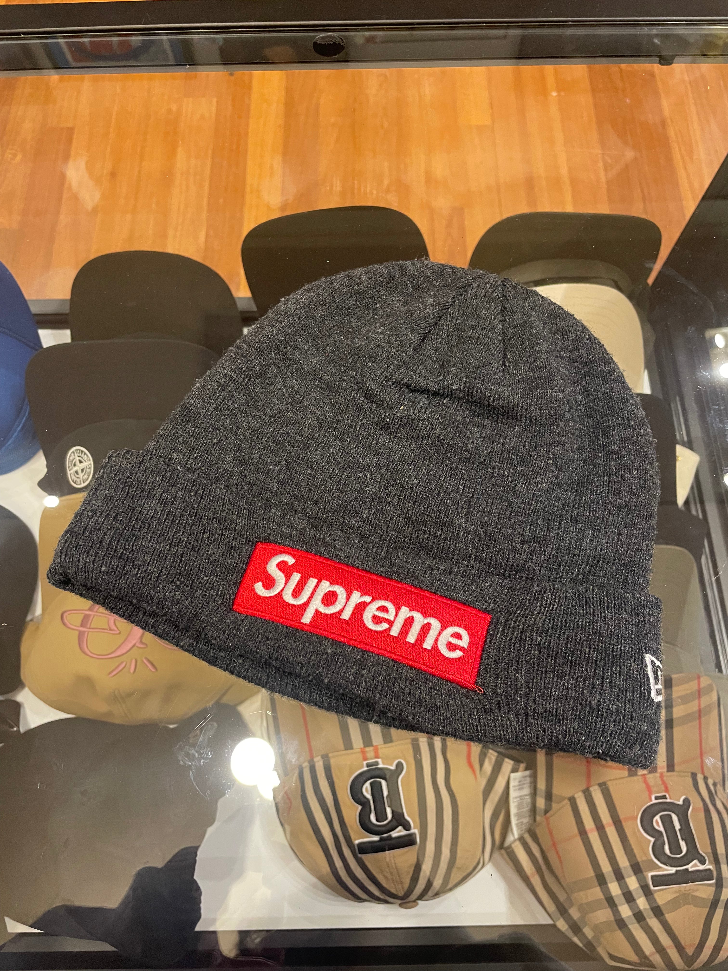 Supreme x New Era FW21 Box Logo Beanie - Charcoal