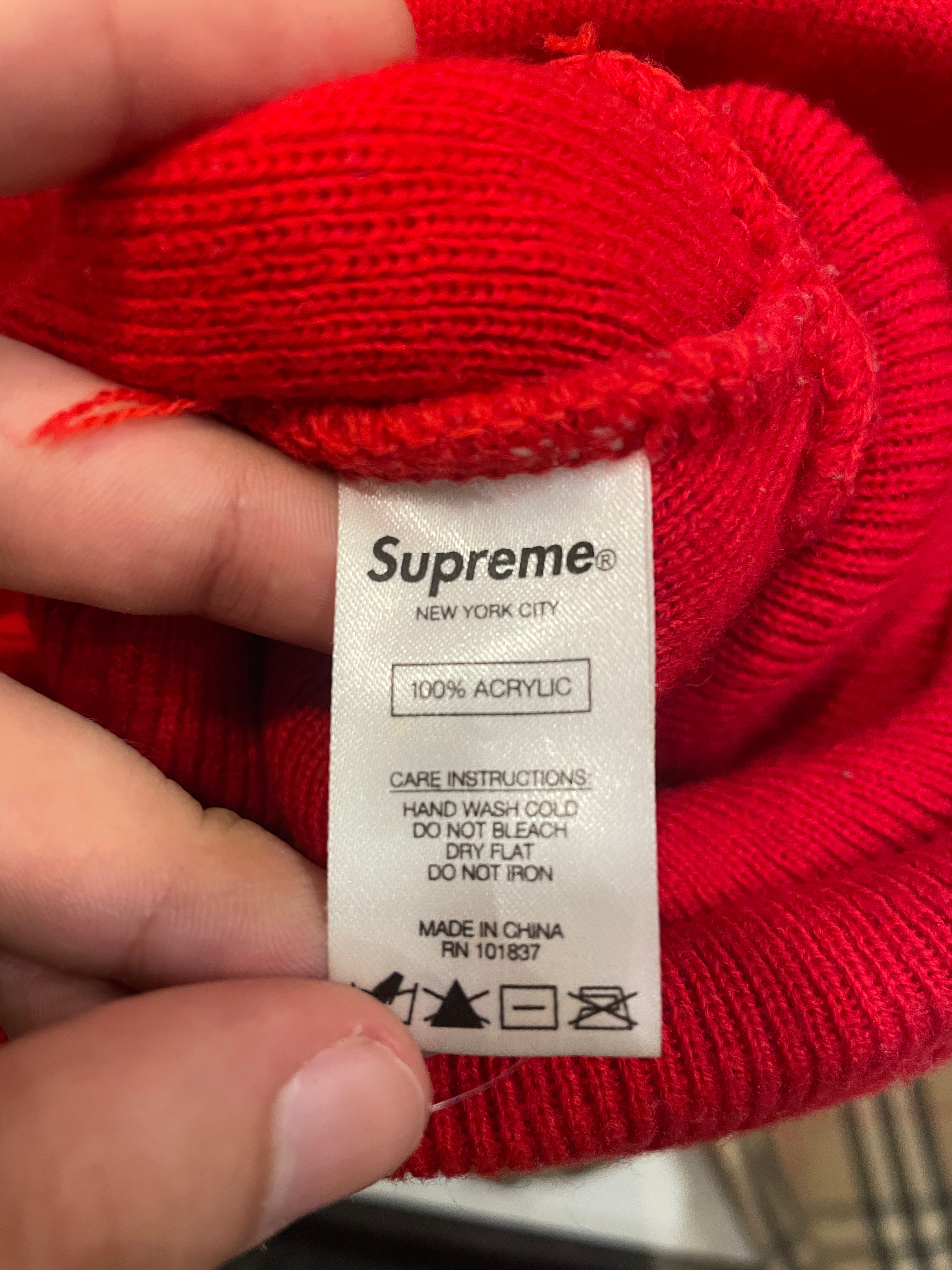 Supreme SS21 Old English Rhinestone Beanie - Red